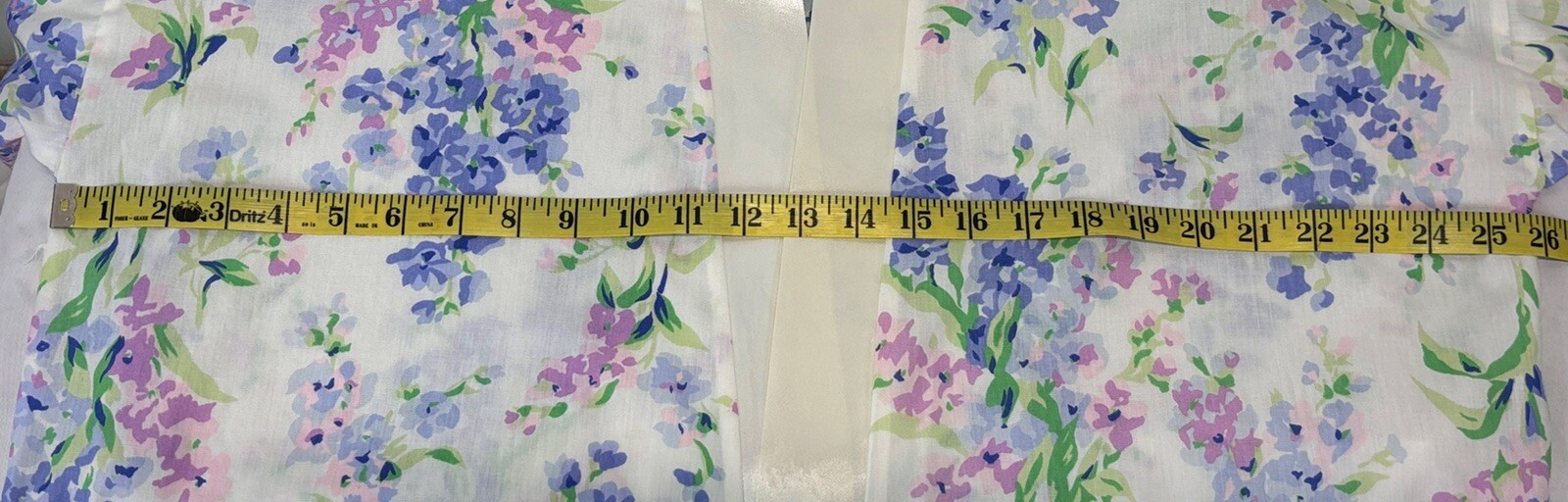 Vtg Appel Floral Robe Women’s Belted Cottagecore 24” Bust Satin Trim
