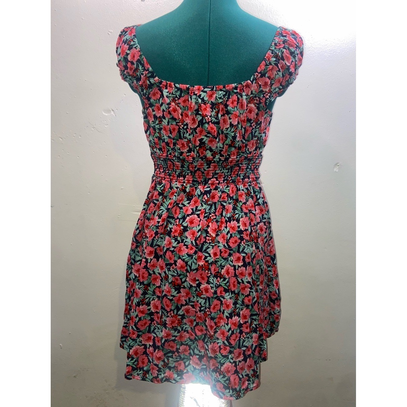 Old Navy Cottagecore Chintz Tomato Girl Twee Floral Pink and Green Sun Dress