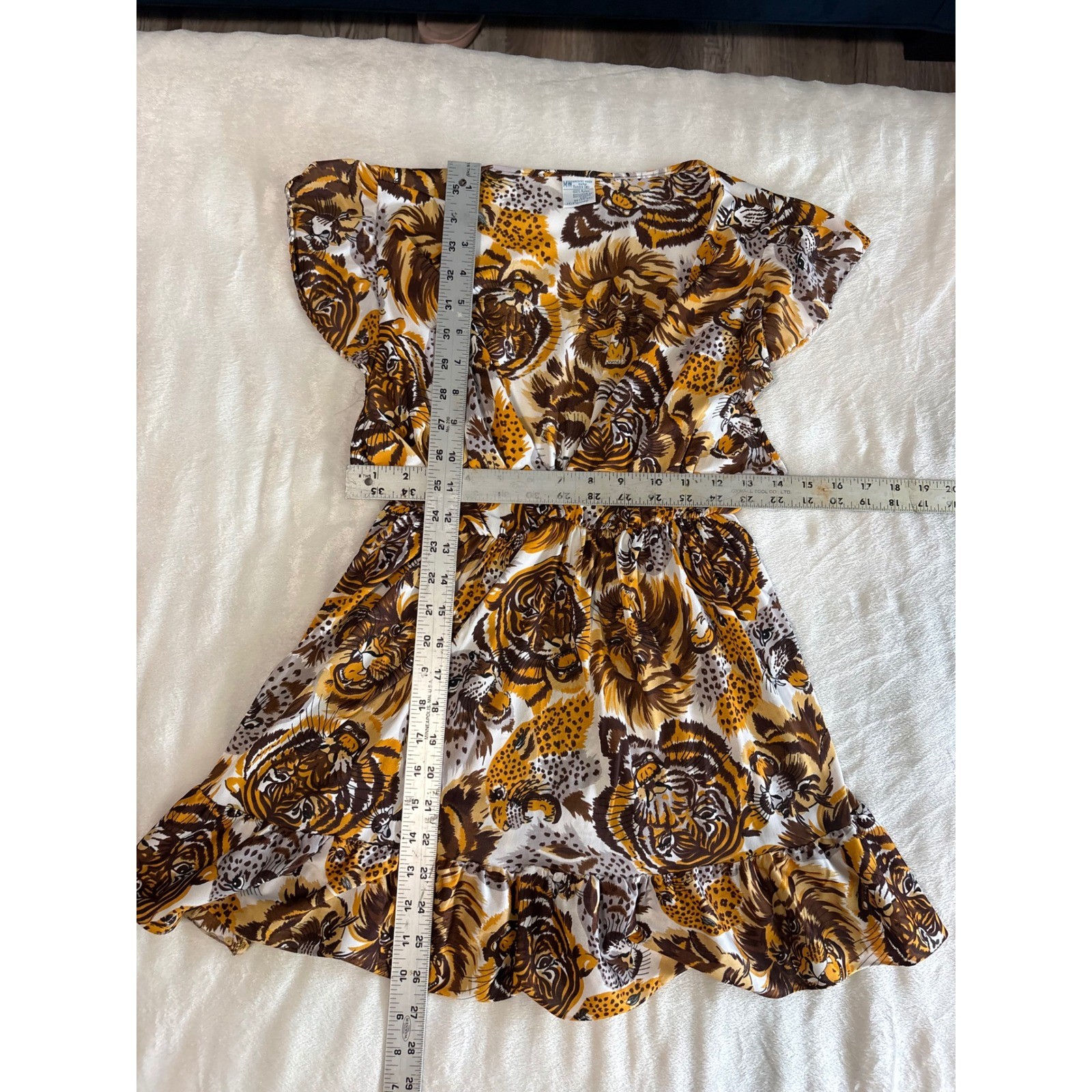 Vintage 70s JCPenney Animal Print top Lion Tiger Nylon Gold Brown Medium