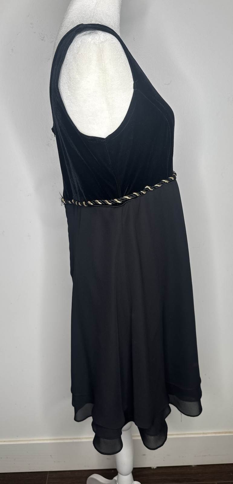 Vintage 90s Black Velvet CDC Evening Cocktail Dress