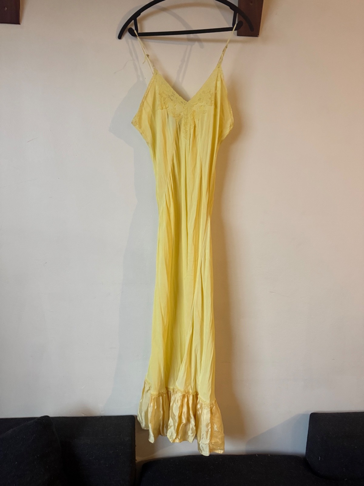 antique 1930s pale yellow slip dress, rare details size medium