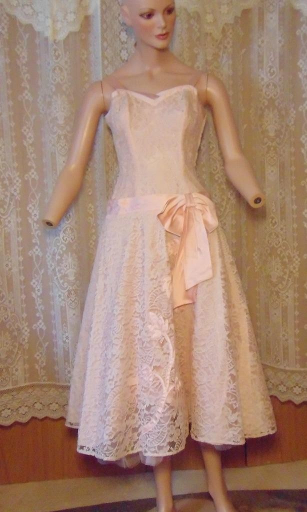 VTG 50s Pink Chantilly Lace & Satin Dress Jacket & Crinoline Slip 26W