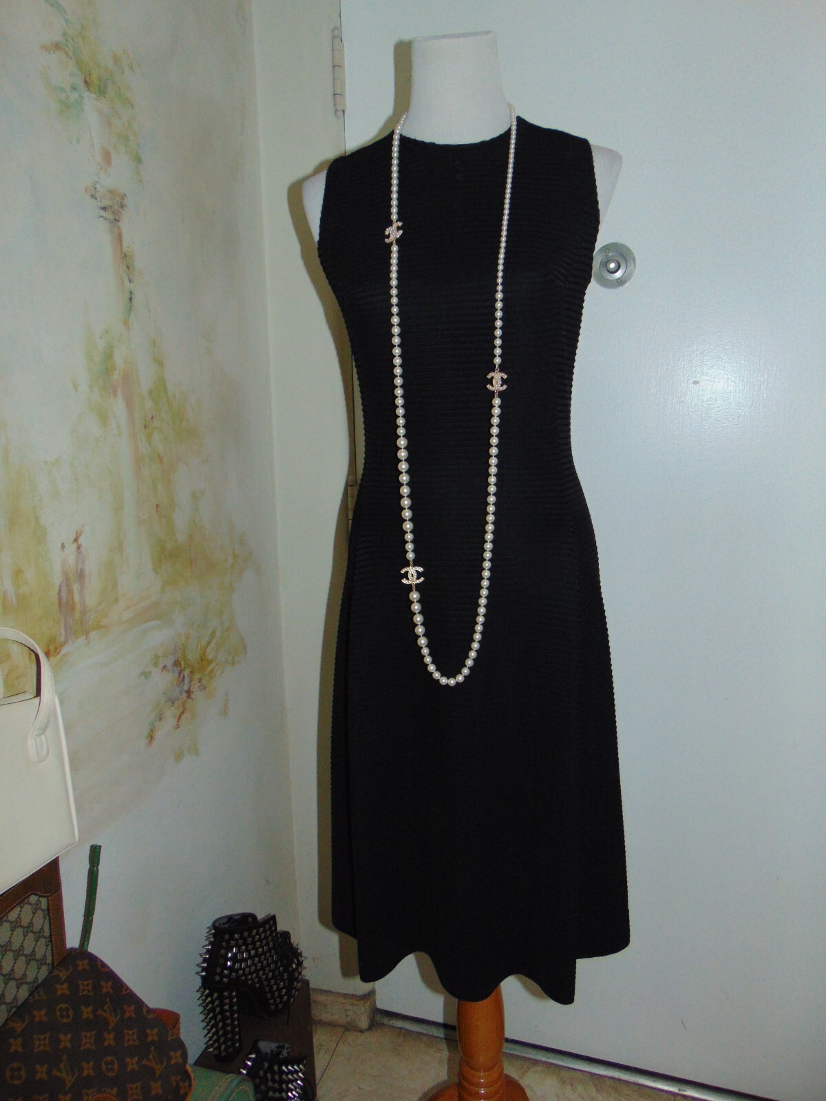 Vintage 1950s Lora Lenox Dress Black 1960s Cocktail Wiggle Ribbed Textured M/L