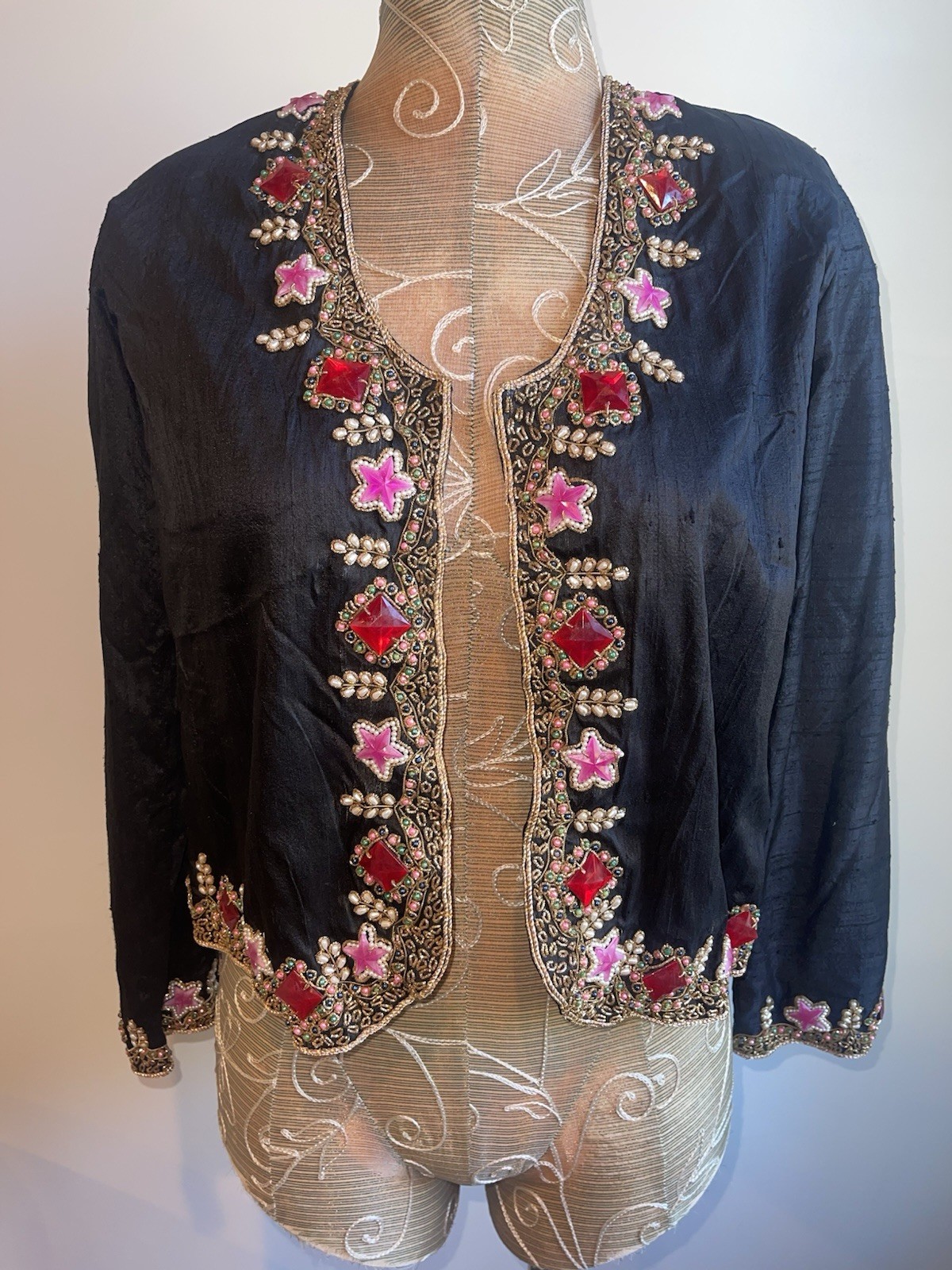 Vintage Women’s Precious Moments 100% Silk Beaded Gem Jacket