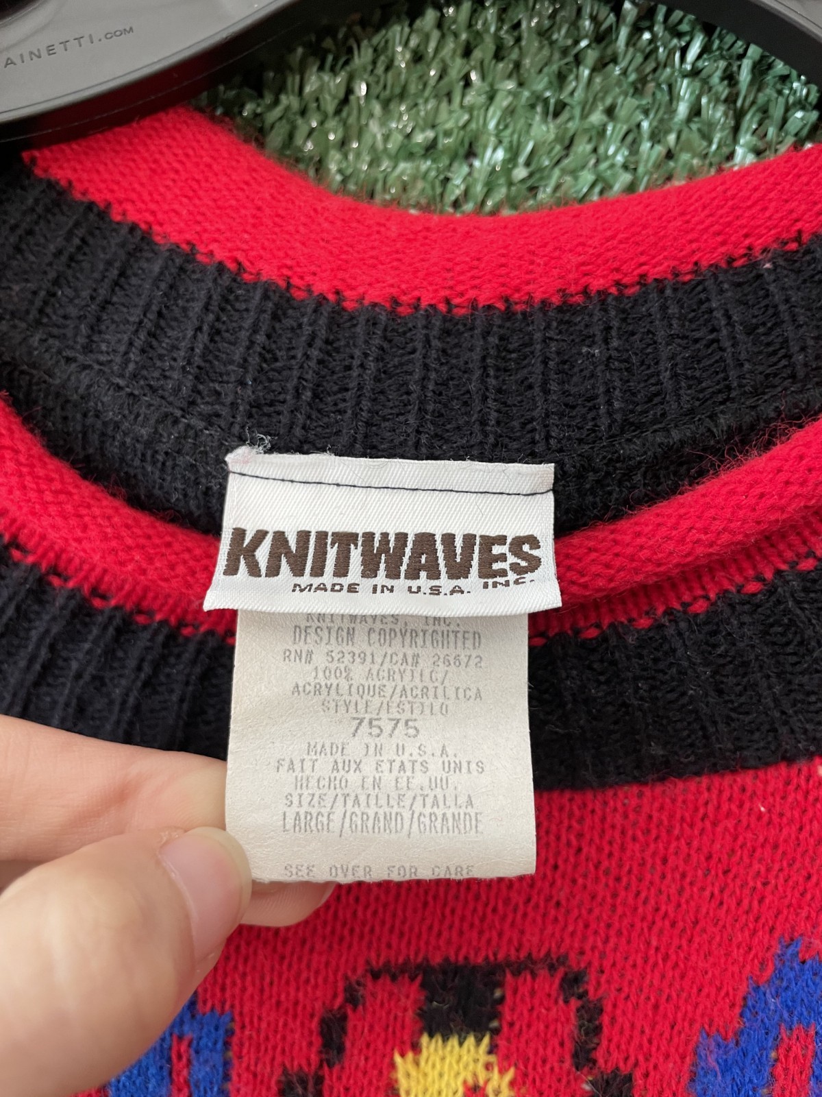 Knitwaves Sweater Knitted Christmas Bears Gifts Size Large 7575 Multicolor VTG