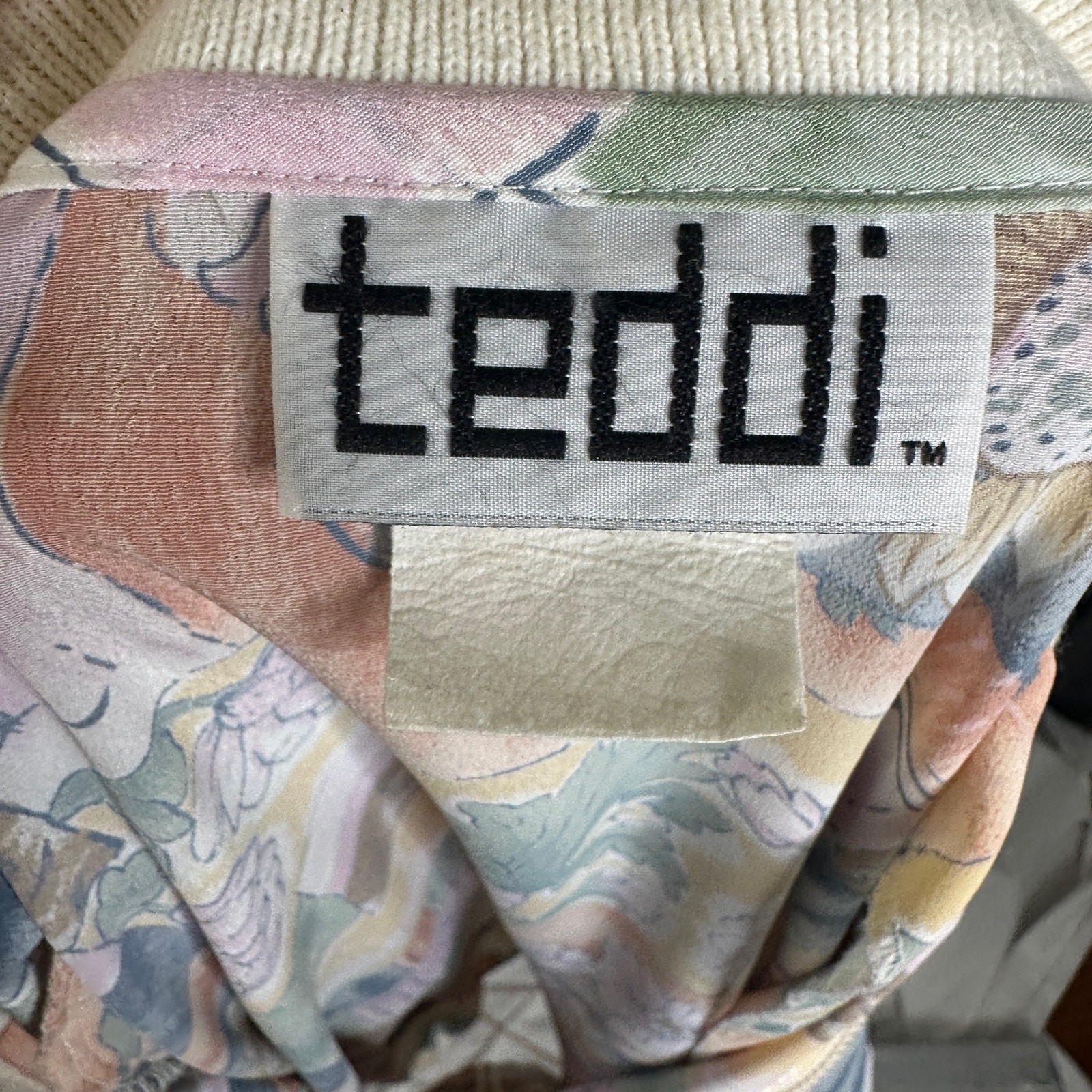 Vintage 1990s Teddi Pastel Multi Print Lightweight Jacket Windbreaker L/XL