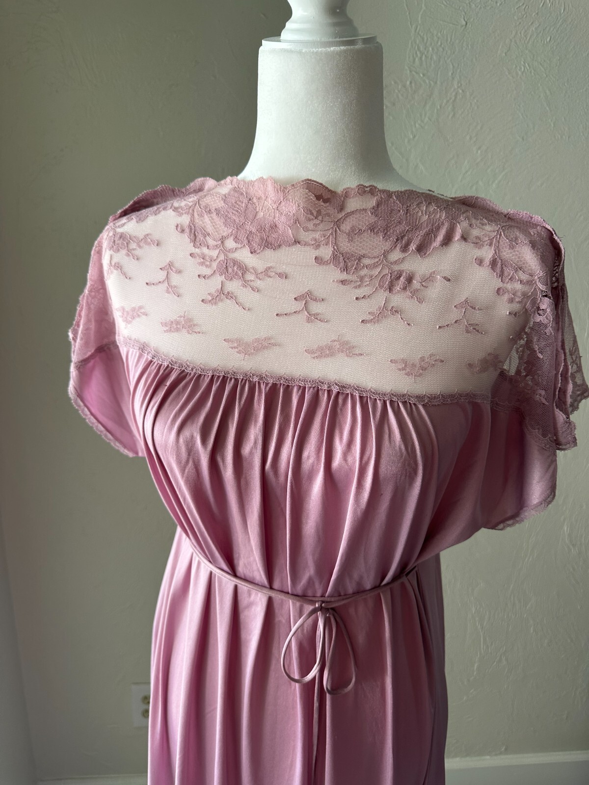 Vintage Long Nightgown Negligee Lilac Purple Full Sweep Nylon Lace