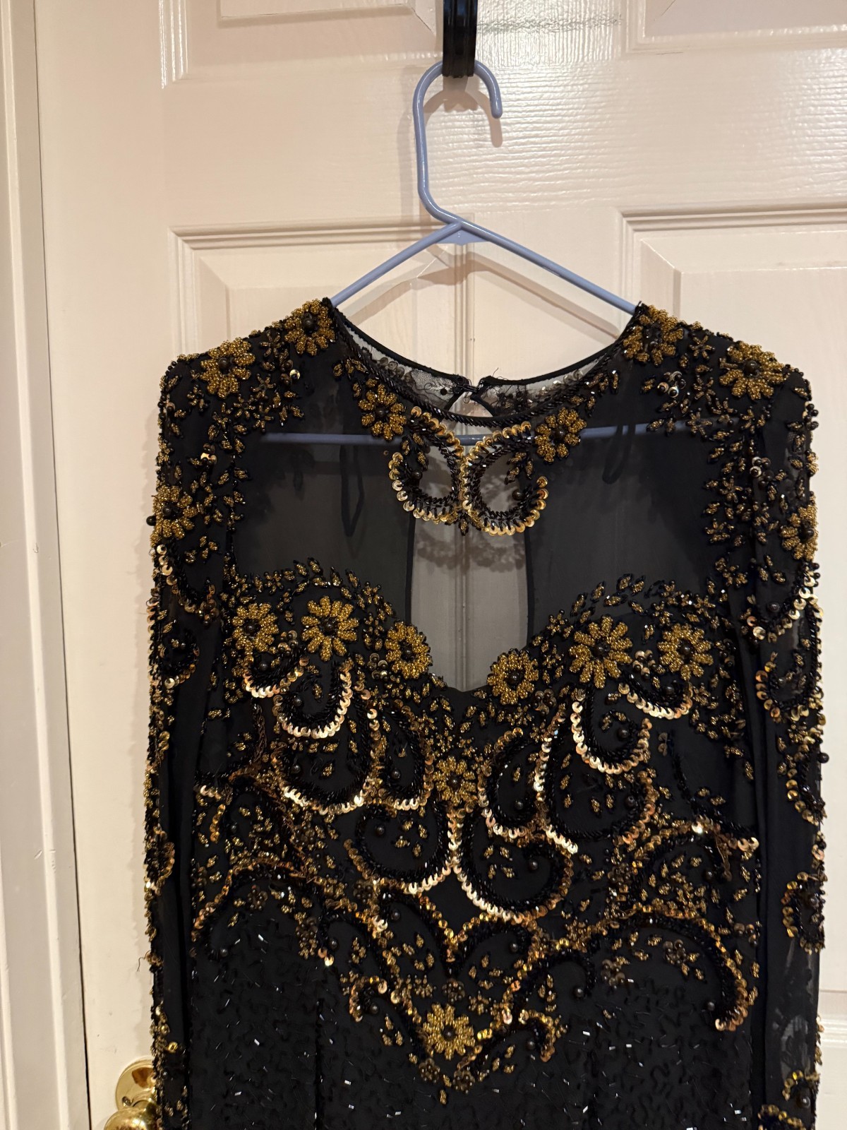 VINTAGE EVENING GOWN BALUCHI SZ 16 LONG SLEEVES BLACK BEADED LINED GOWN HEAVY