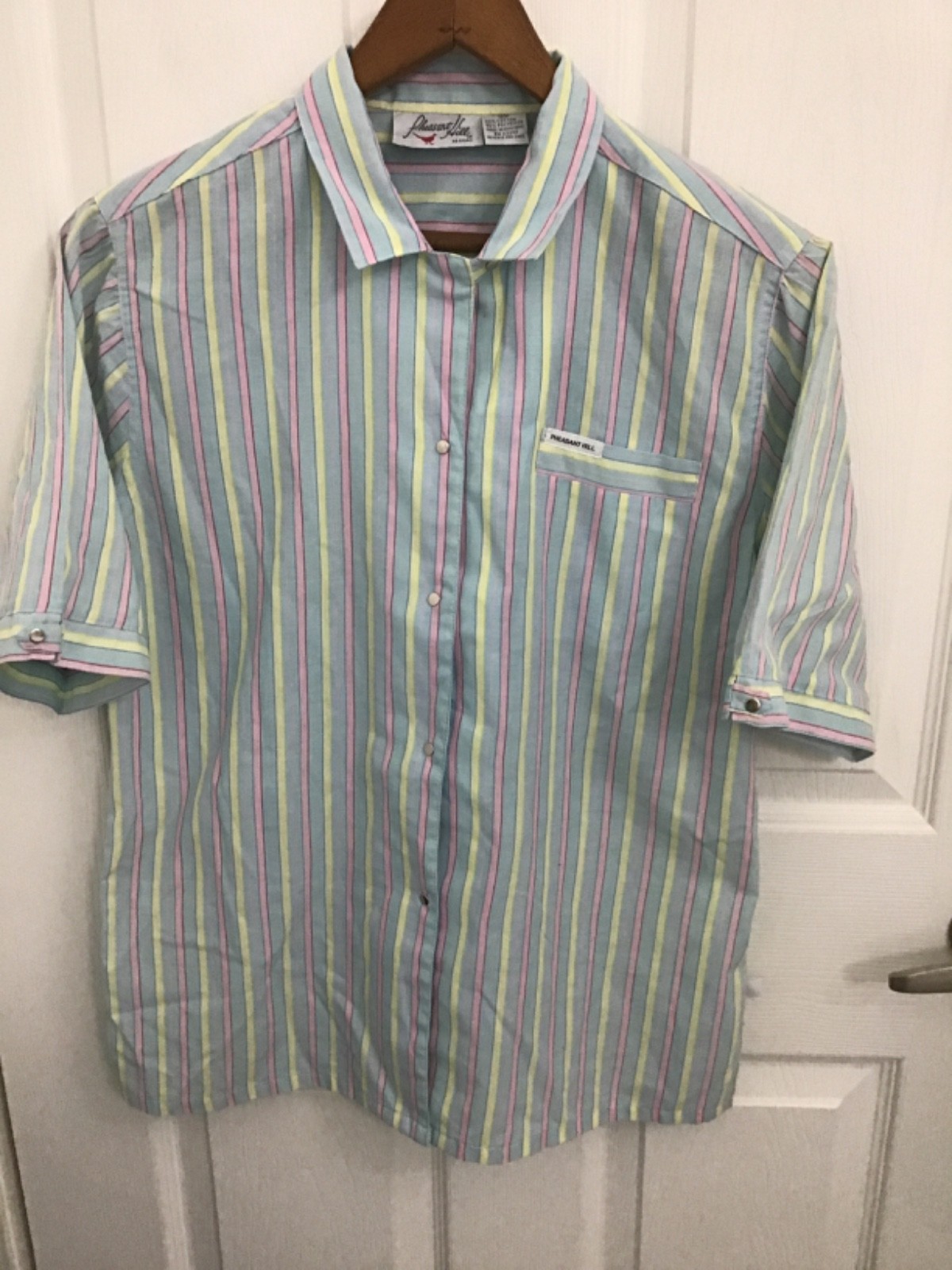 Vtg. Pheasant Hill Women’s Multicolor Striped Snap Closure S/S Blouse Preppy M