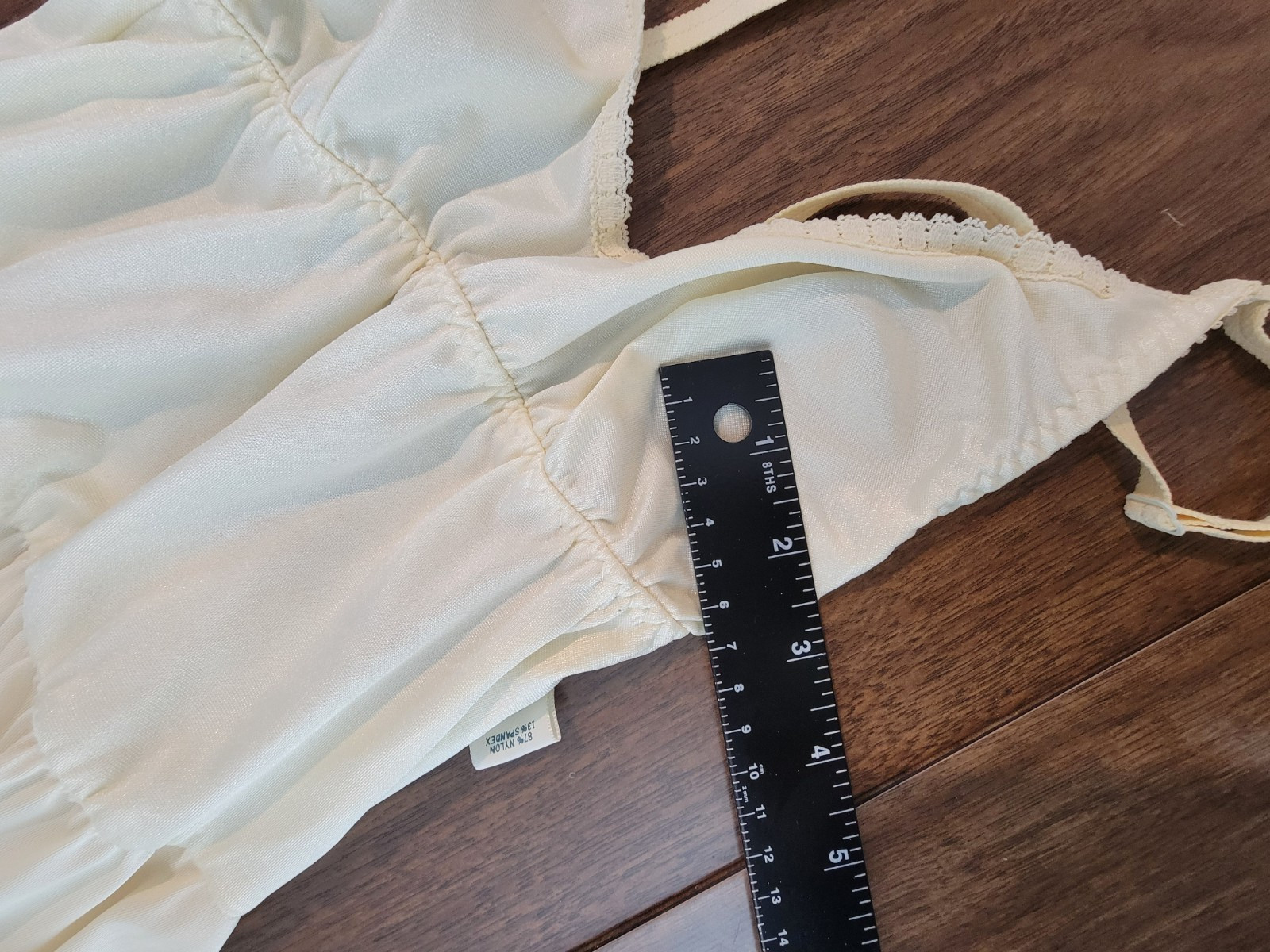 Vintage The Sears Doesnt Slip Low Back Anti-Cling Cream Formal Size 34 Deadstock