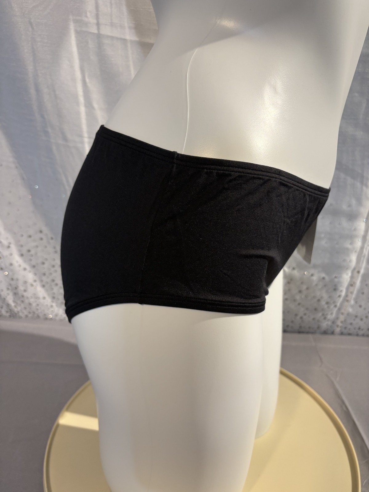 OLGA vintage 23273 NWT BLACK Without a Stitch microfiber Hipster Brief size 8/XL