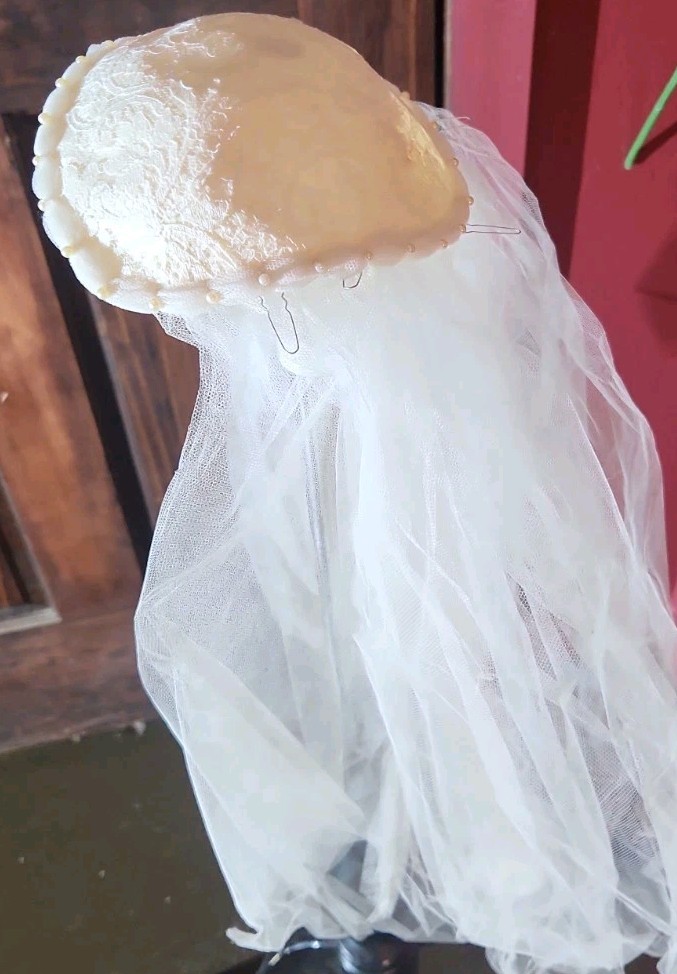 VTG 1950s Cahill Beverly Hills Dress & Veil Set