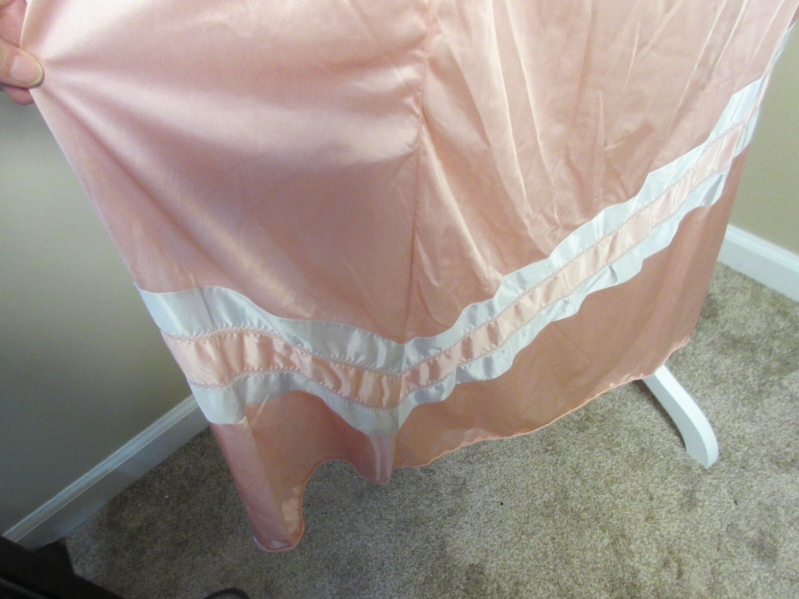 Vtg Vassarette Robe Women (26) Small Pink/Gray Full length 3/4 Zip Long Sleeve