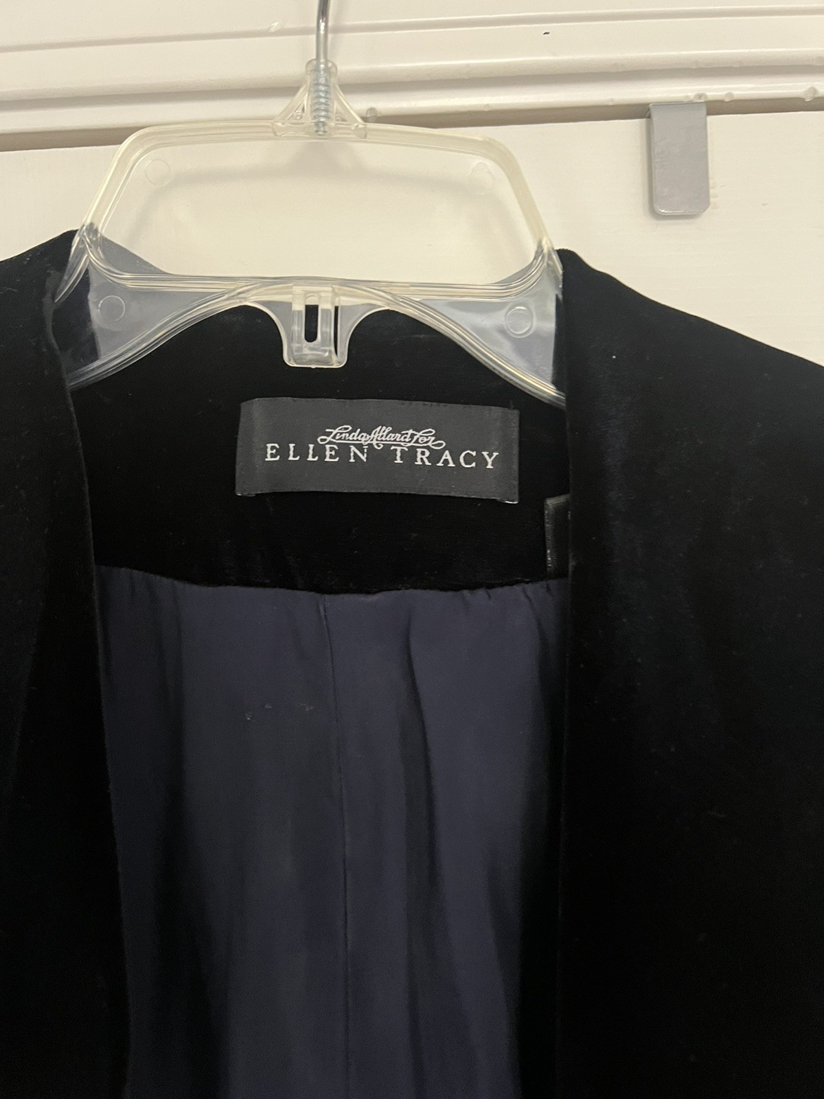 Vintage Linda Allard Ellen Tracy Midnight Blue Cropped Collar Velvet OS Jacket