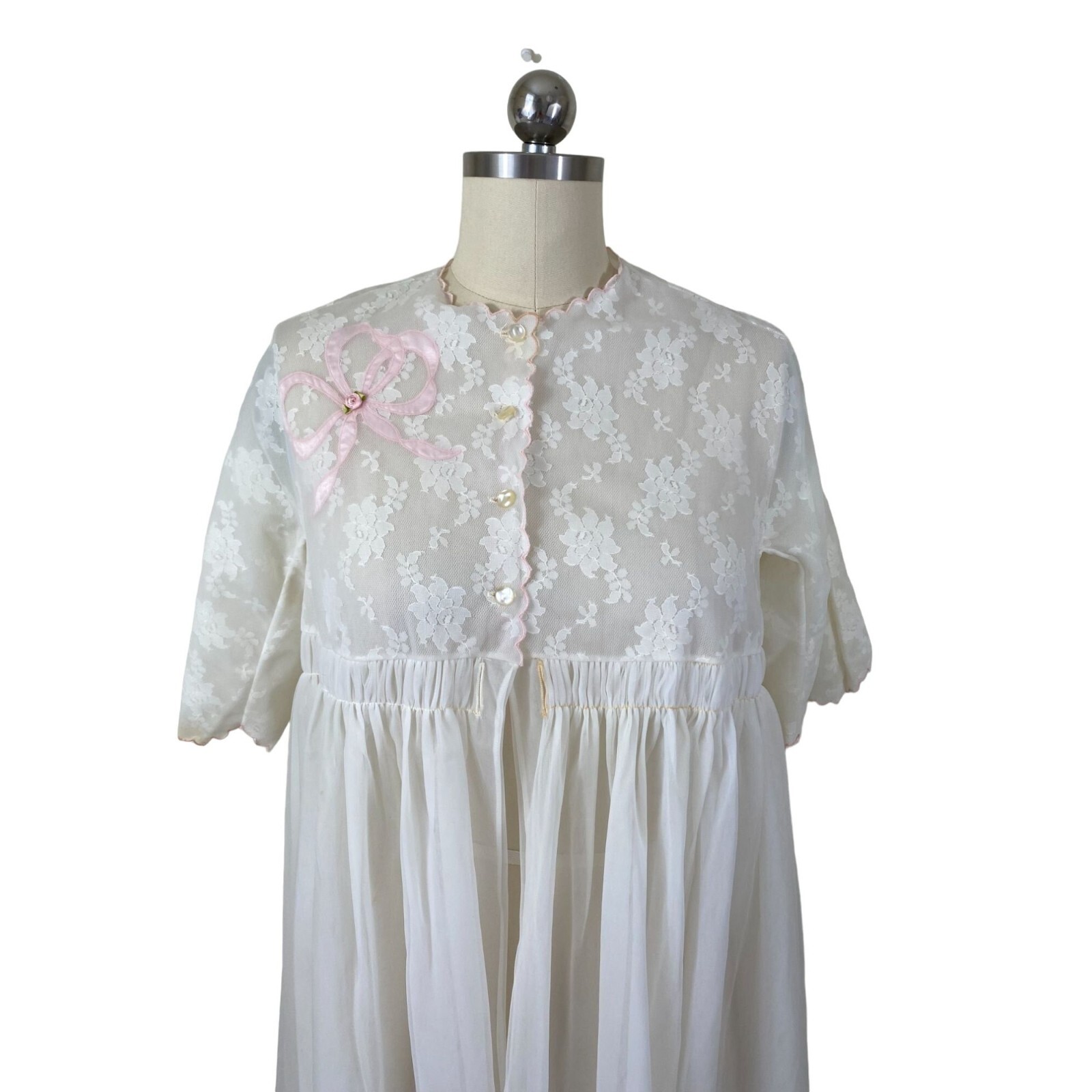 Eyeful by The Flaums VTG 60-70’s Womens Robe Peignor Petite Ivory Chiffon Sheer