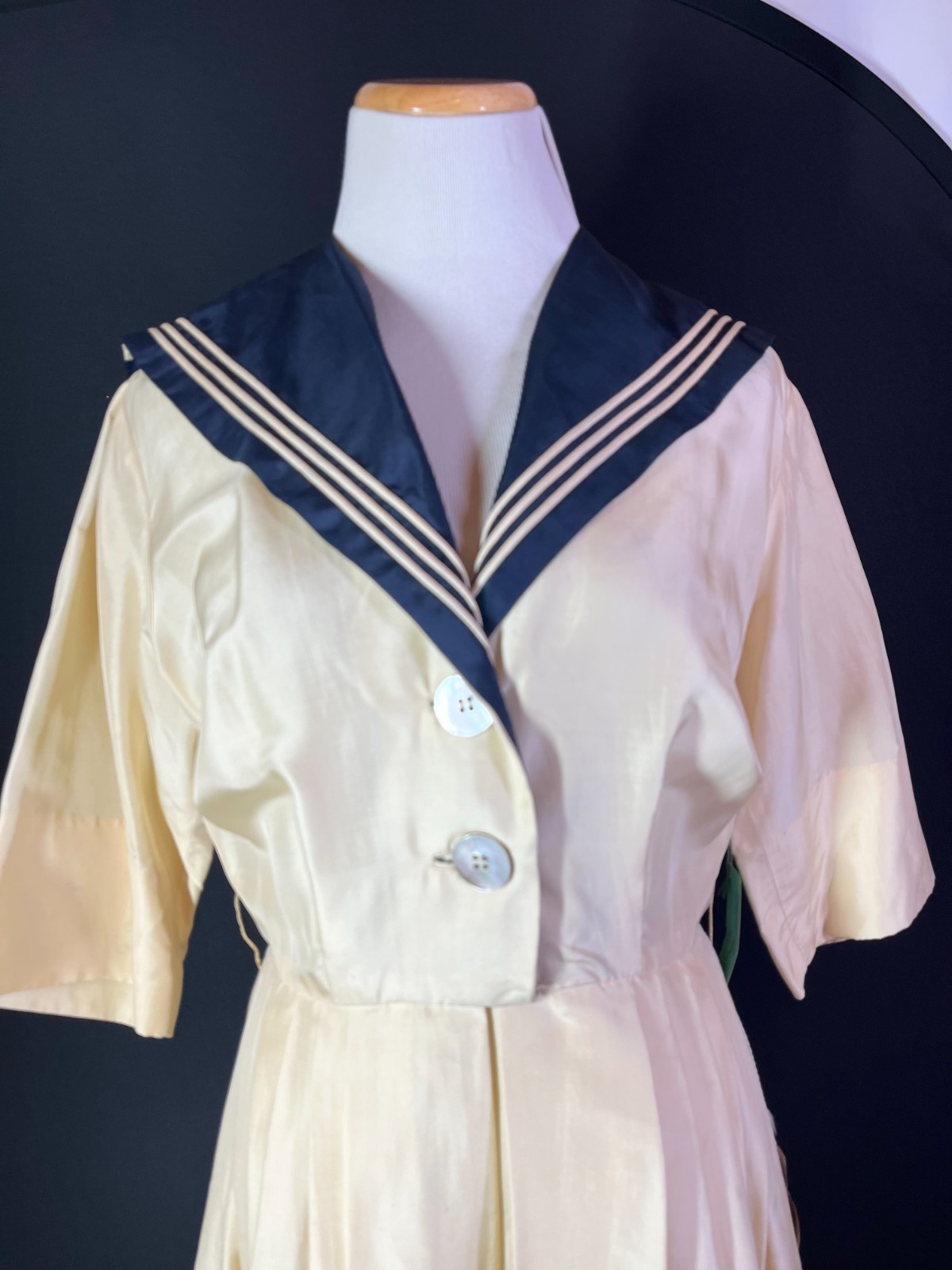 Vintage Deadstock Norman Wiatt California Size 14 Kerah Silk Sailor Dress