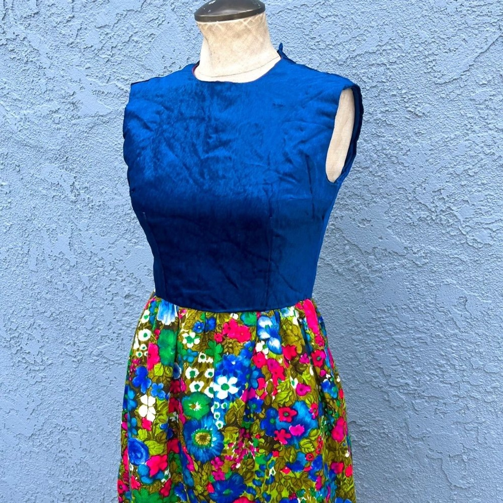 1970s Mod Dress Petite XS Floral Flower power Hippie groovy mini