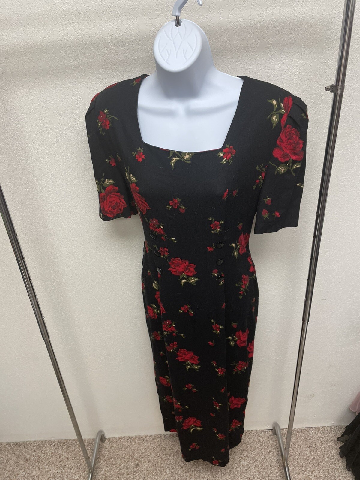 Vintage Betsy’s Things Black & Red Rose Elegant Button Accent Pencil Dress