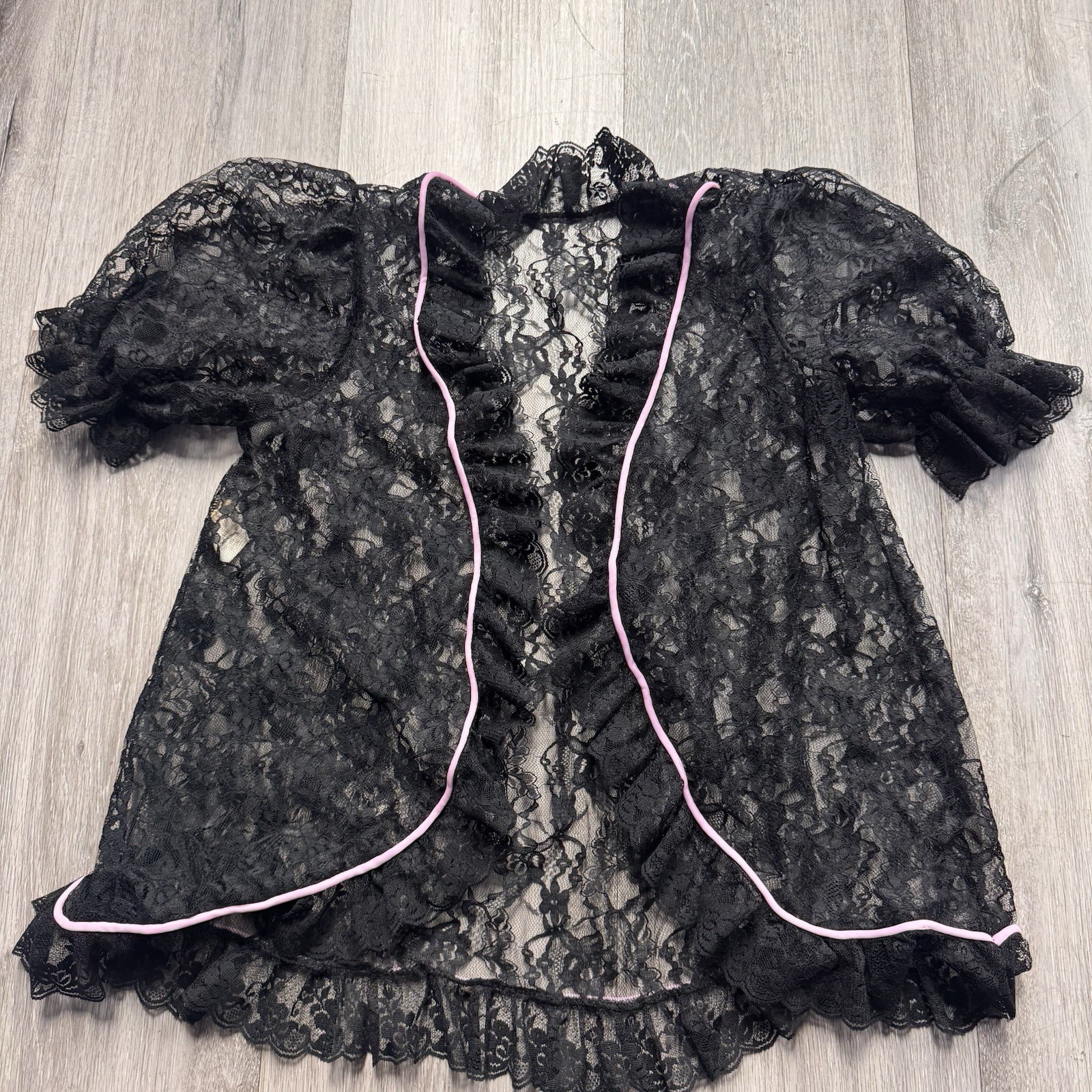 Vintage 1970s Jenelle Of California Black Lace Ruffle Fly Away Peignoir Size P