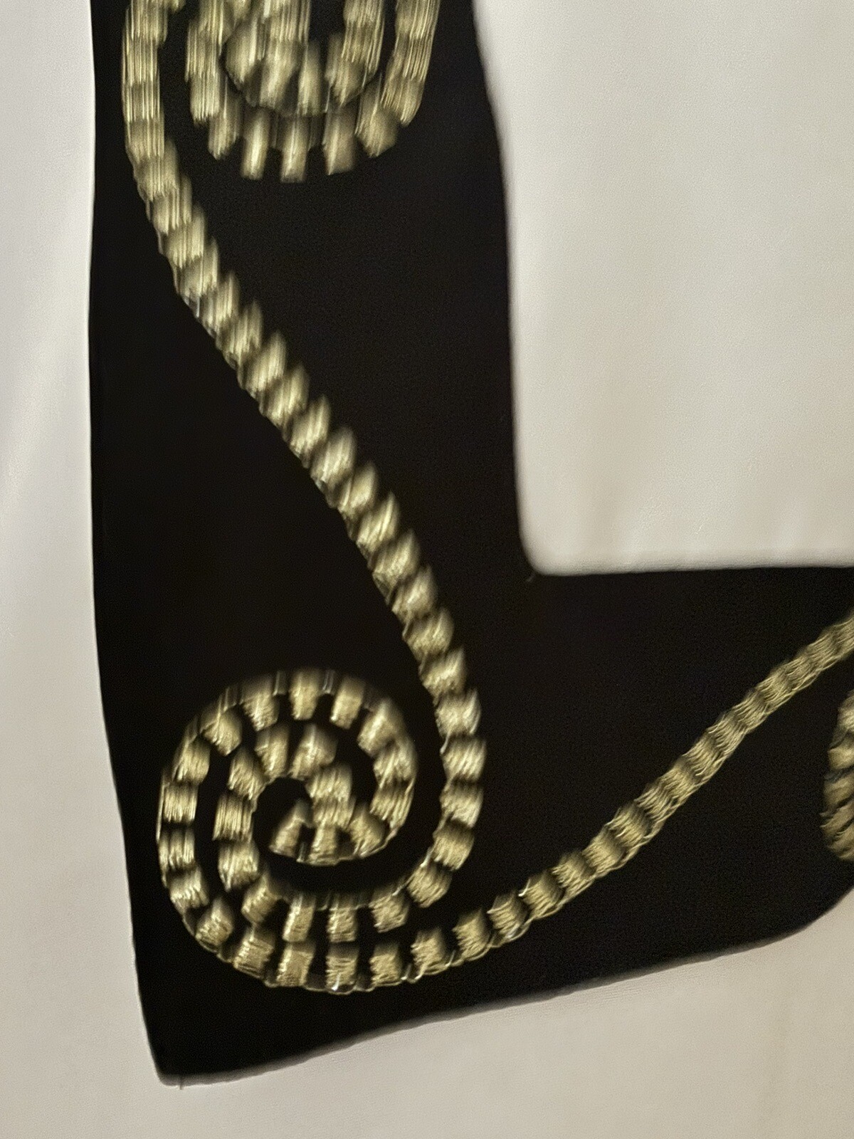 Bora Bora Vintage Blouse Size 12 White/Black Gold Embroidered Long Sleeve R3-O7