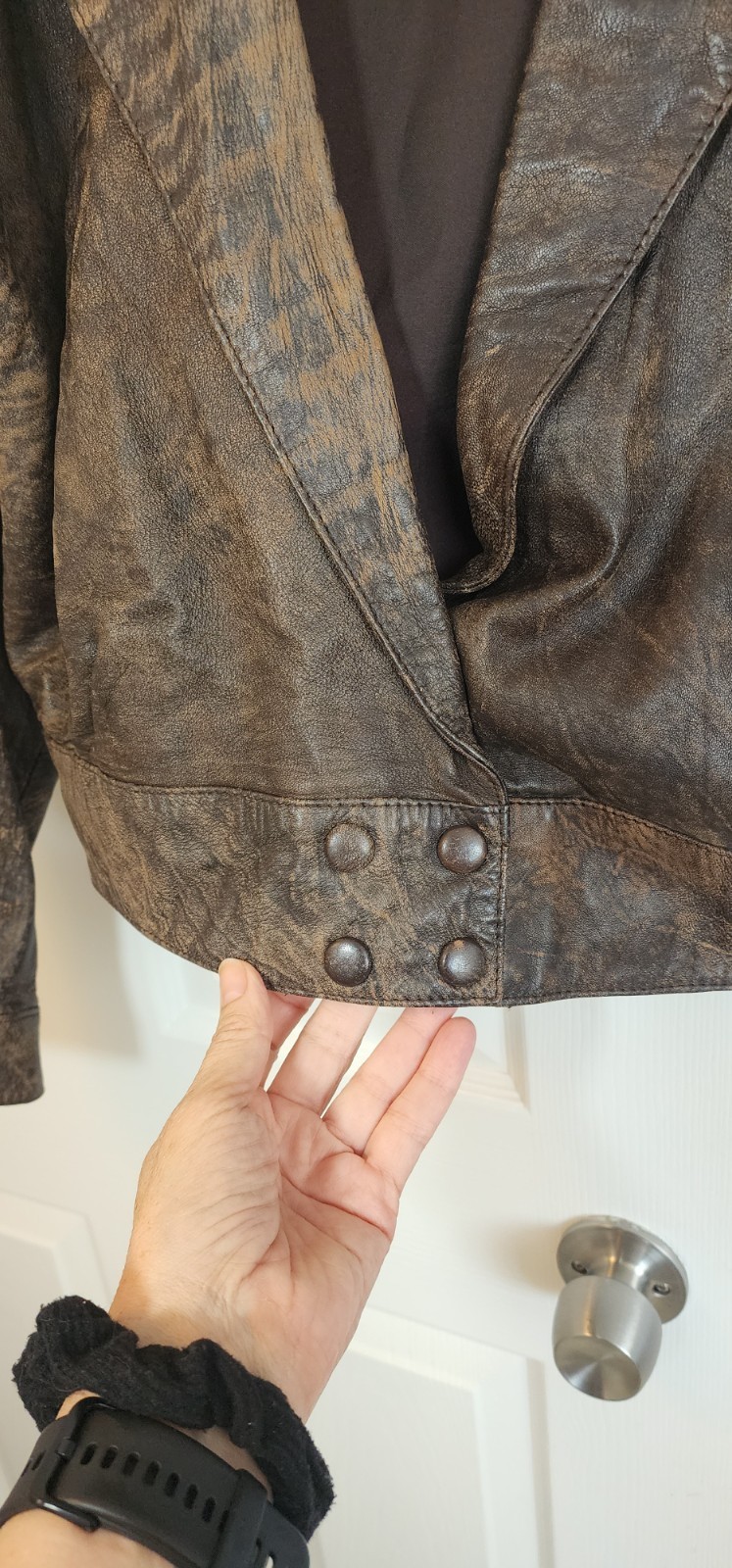 Yessica Leather bomber style jacket EU 40 US 8-10 brown distressed snap closure