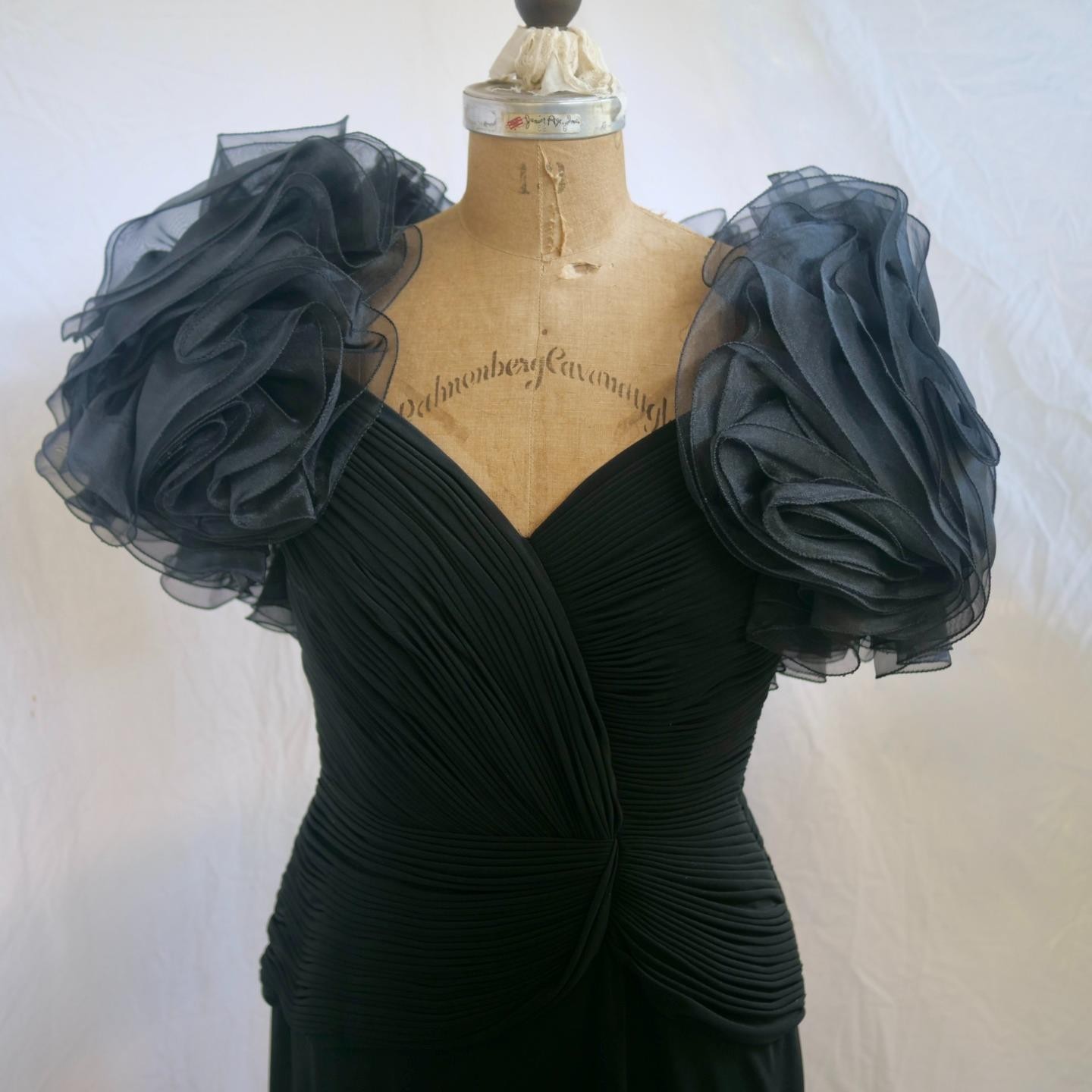 vtg 80s LILLIE RUBIN Black Ruffled Shoulder Ruched Evening Long Dress Mob Wife