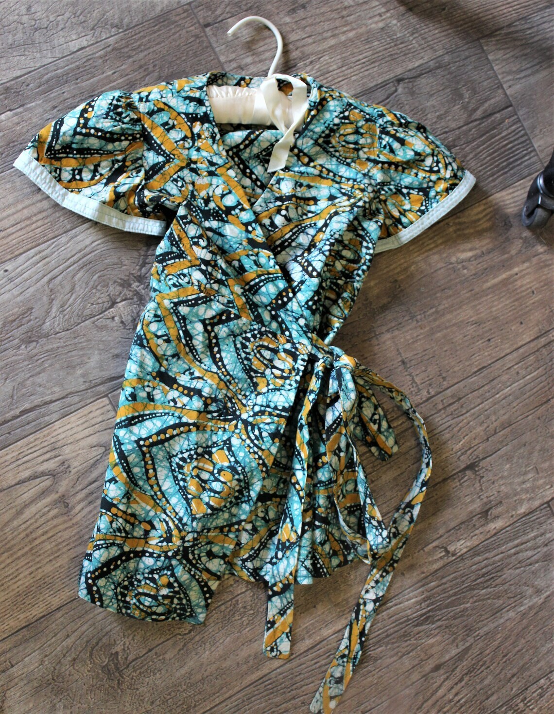 VTG 40s 50s NOS Mother and daughter Matching Set Wrap Around Cotton Day Dresses