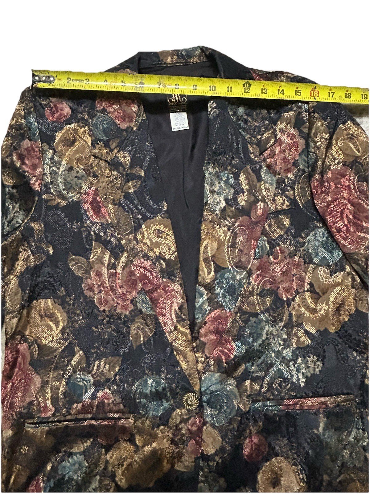 VTG 1980’s San Moire Women’s Blazrer SzM Black Floral Tapestry Padded Shoulders