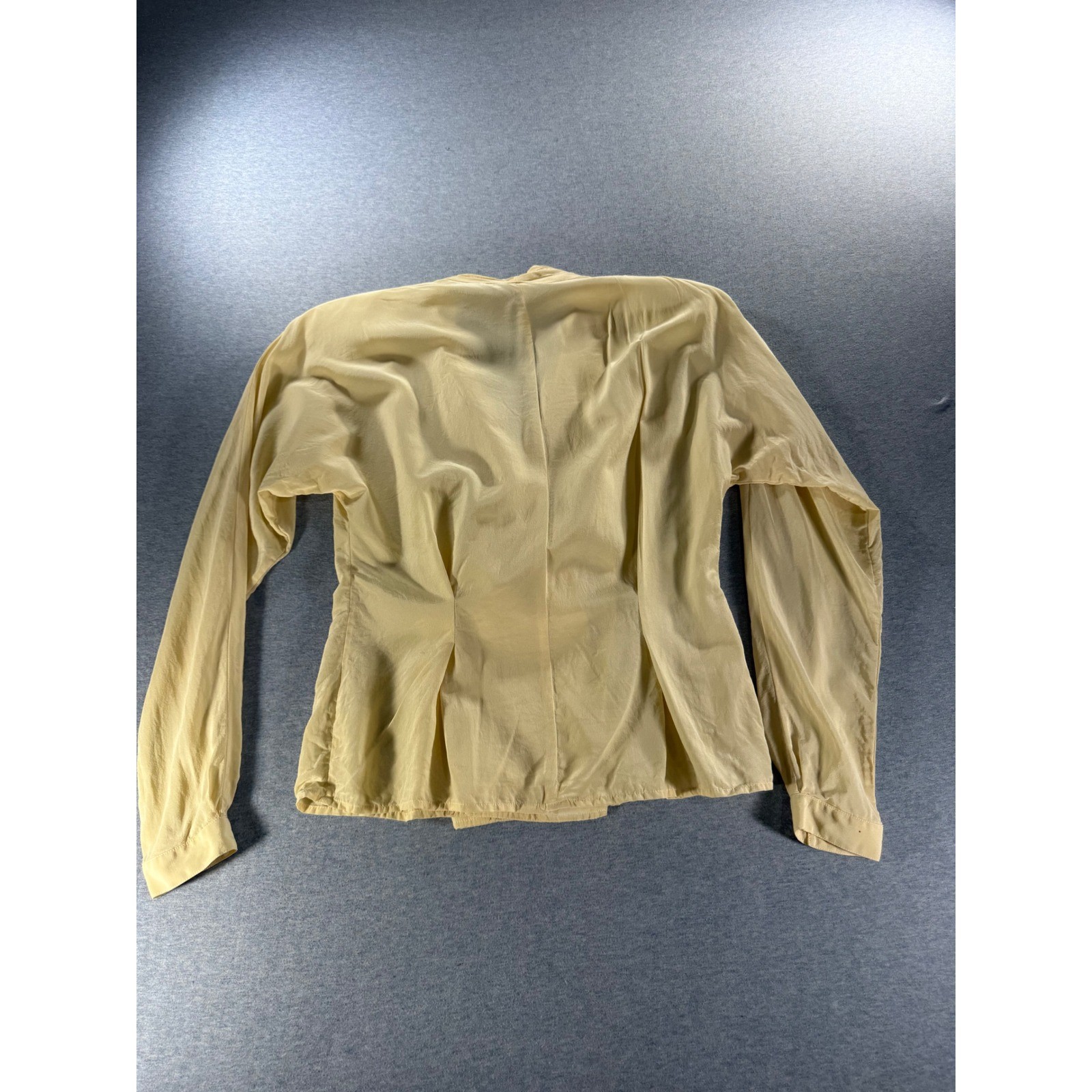 Vtg Tahari 100% Silk Blouse Ivory Wrap Pleated Long Sleeve Top Size 10