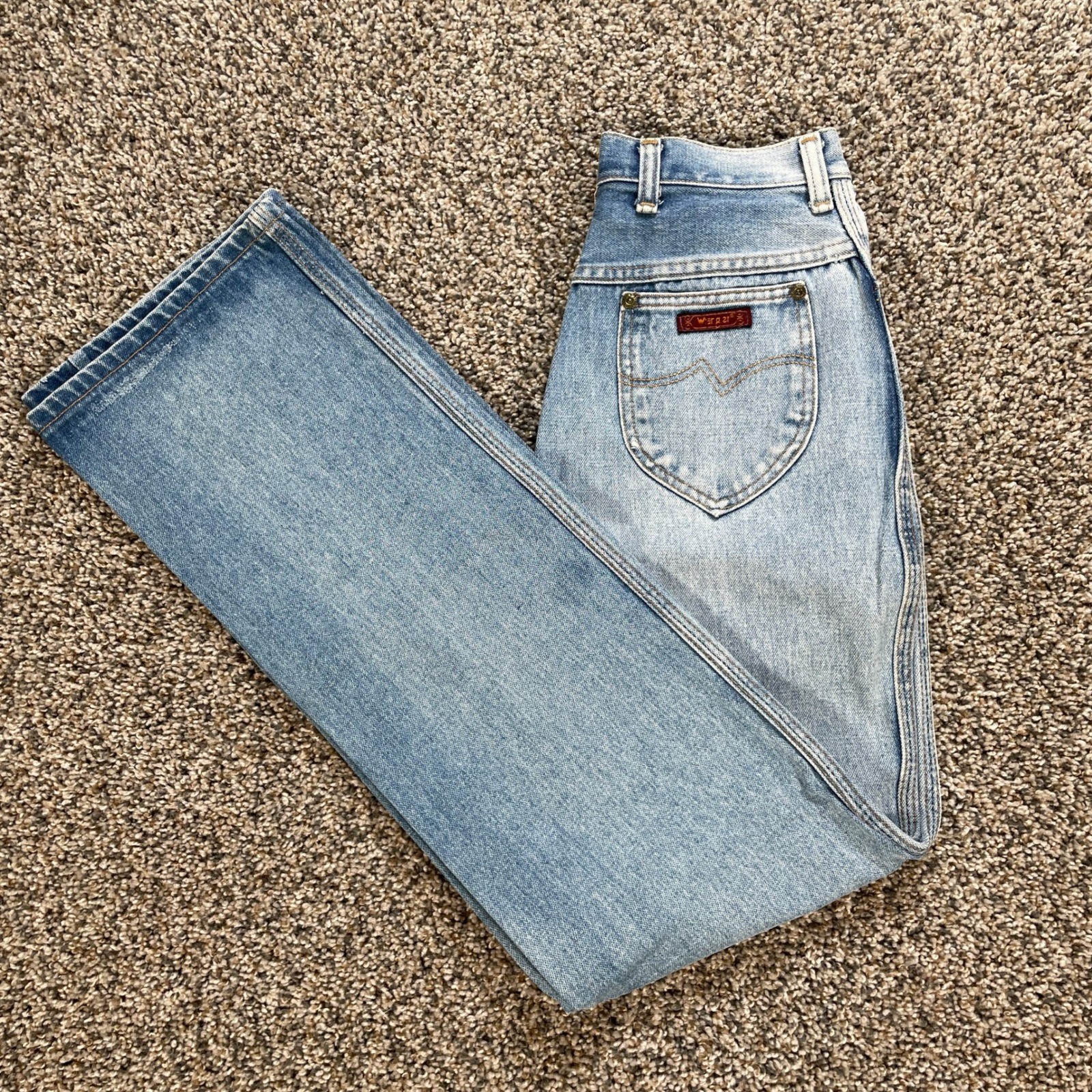 Vintage Wrangler Women 25×32 Jeans USA Made Light Wash High Rise Straight Leg