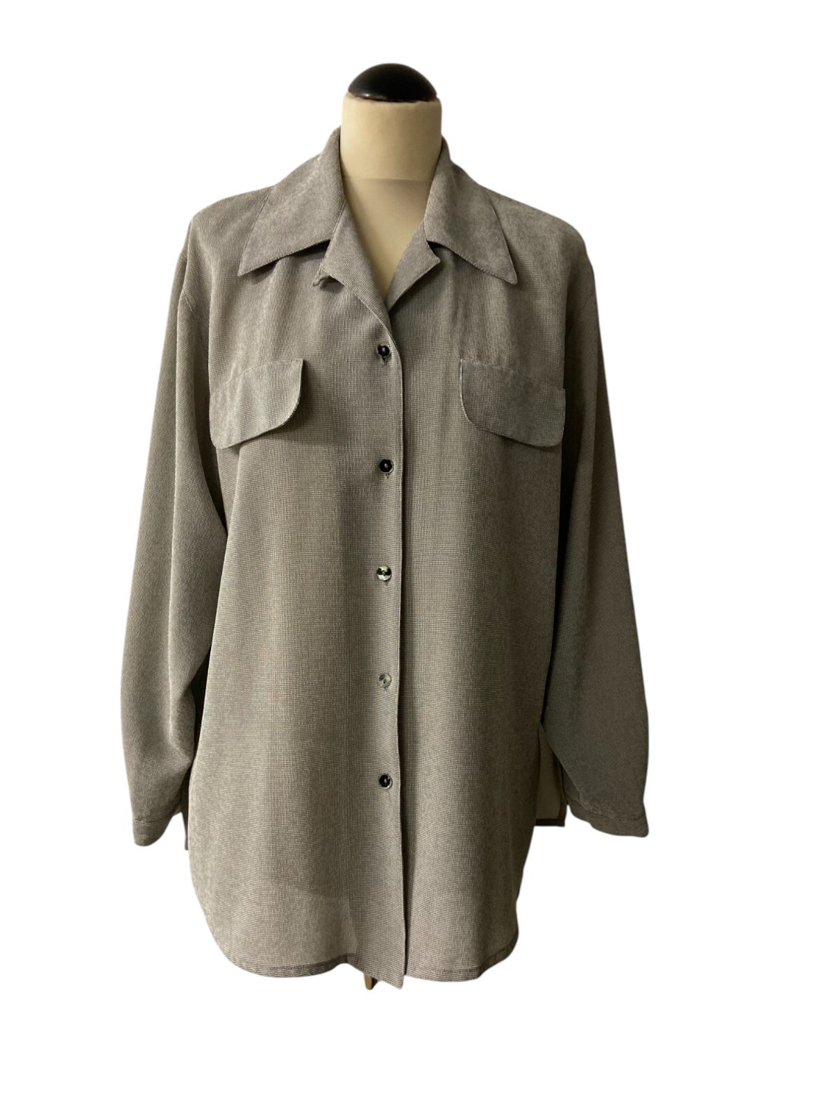 Women’s Vintage 80s Shirt | Loose-fitting Long-Sleeved shirt | Size EU M/L