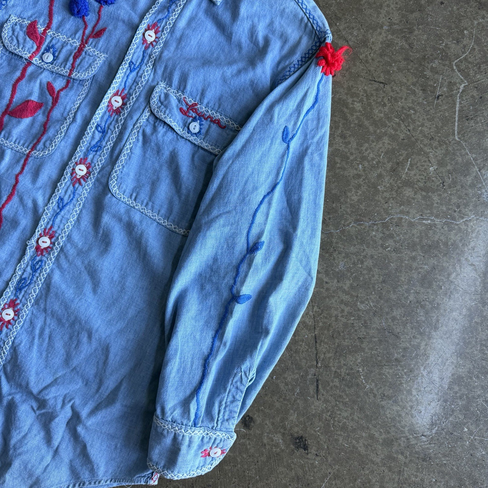 VTG 60’s Big Mac Pennys Sanforized Chambray Denim Embroidered floral Shirt