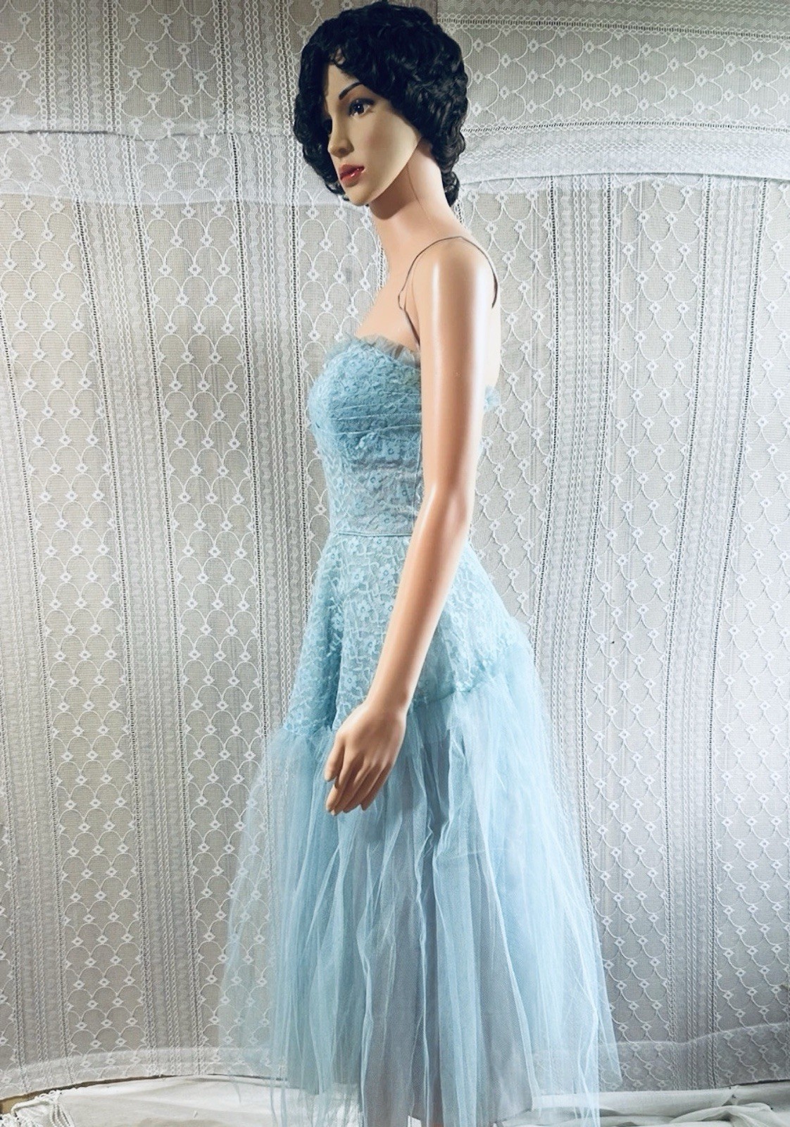 Vintage 1950s Party Dress Bridal Cupcake Prom Dress With Straps & Scarf Tulle