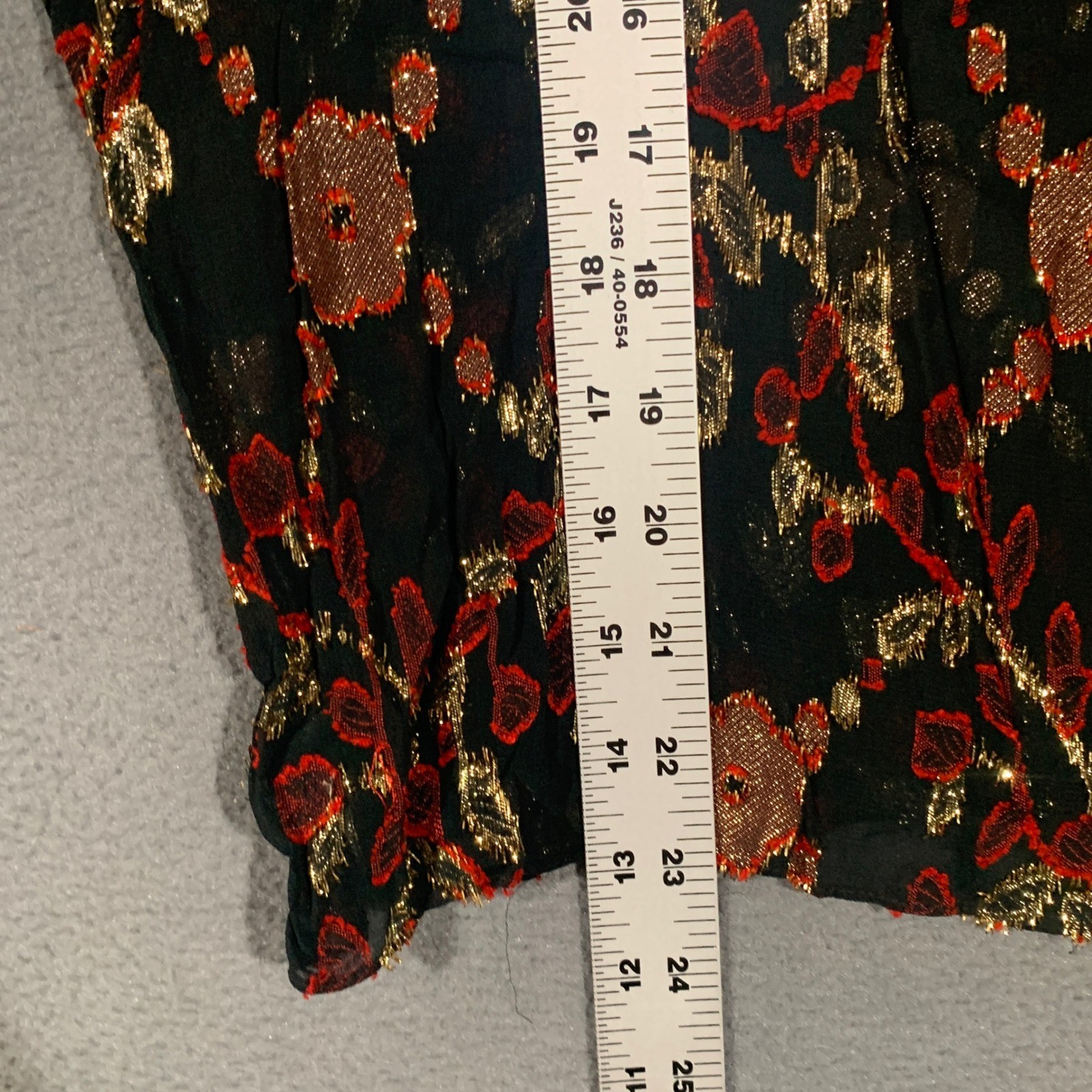 Robbie Sport Blouse Womens 15 16 Black Gold Red Metallic Floral Side Tie Vintage
