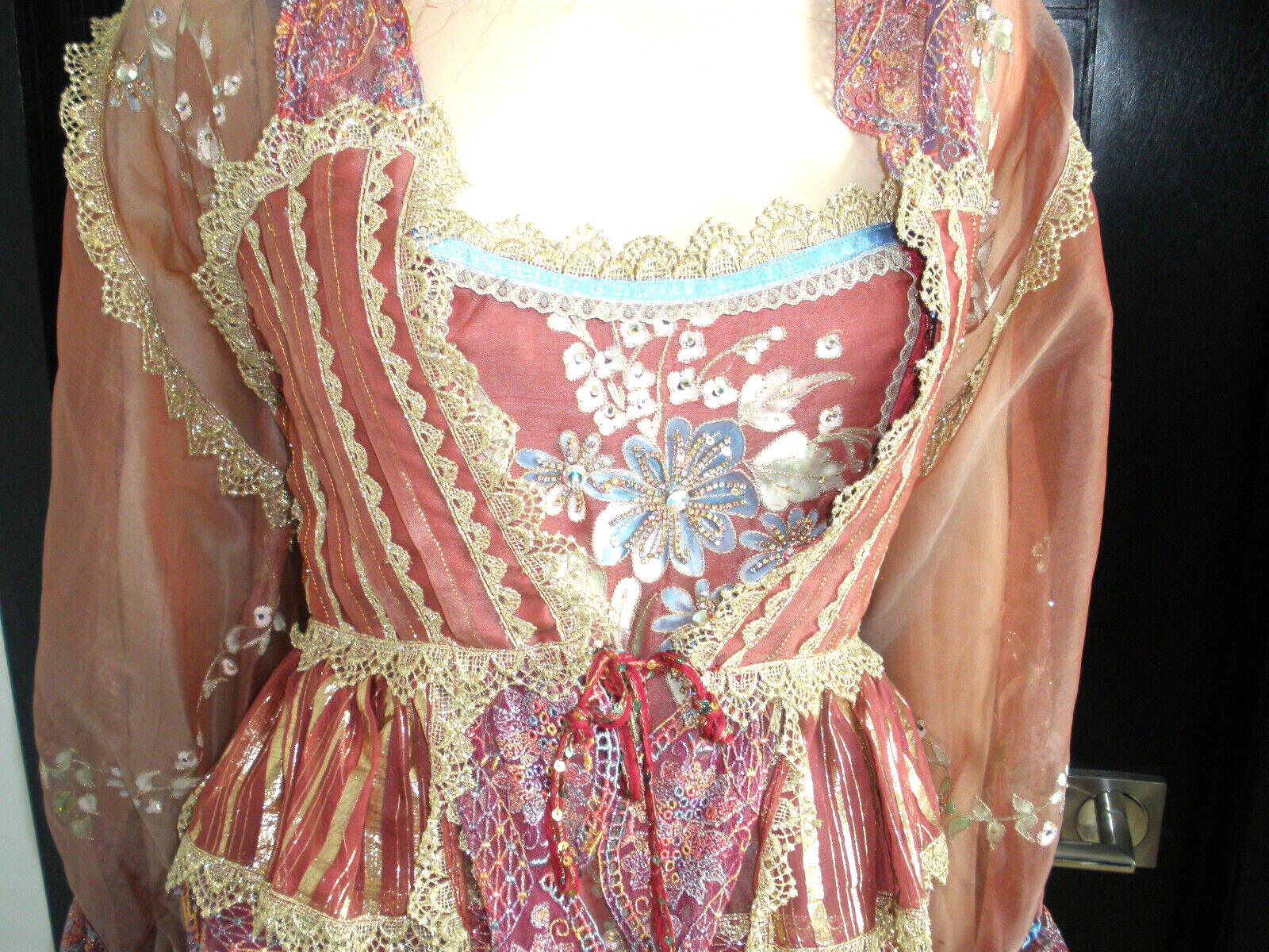$40K NEVER WORN QUEEN ELIZABETH ROYAL DRESSMAKER SILK PAINTED JEWELED DRESS GOWN