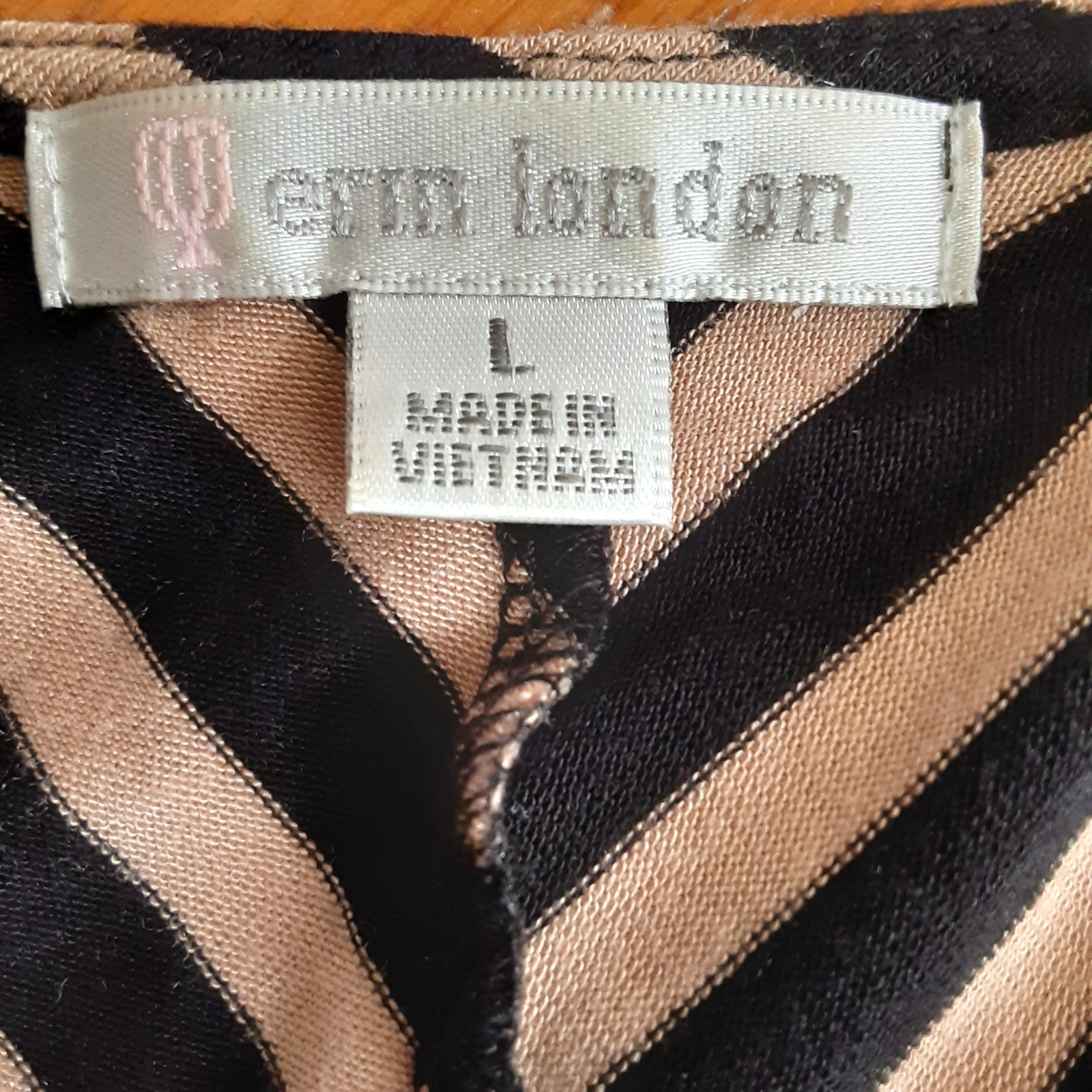 VTG 80’s Erin London Blouse Size LARGE Striped V-Neck 3/4 Sleeve Viscose