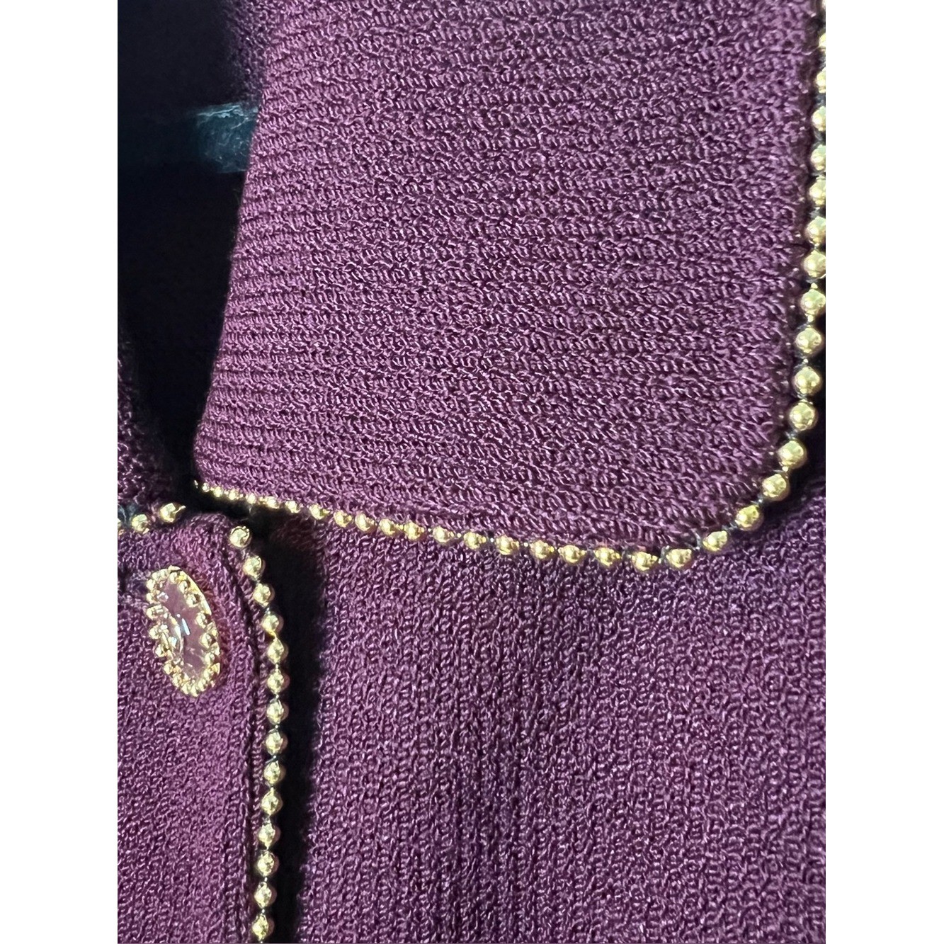 VTG ST JOHN Collection Burgundy Santana Knit Jacket Blazer Gold Beaded Trim Sz 6