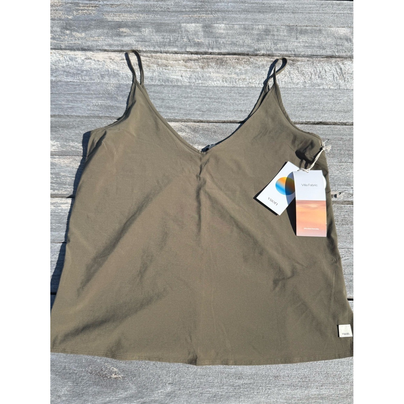 Vuori Villa Cami Dark Oregano small NWT Sleeveless Performance Tank 🌿