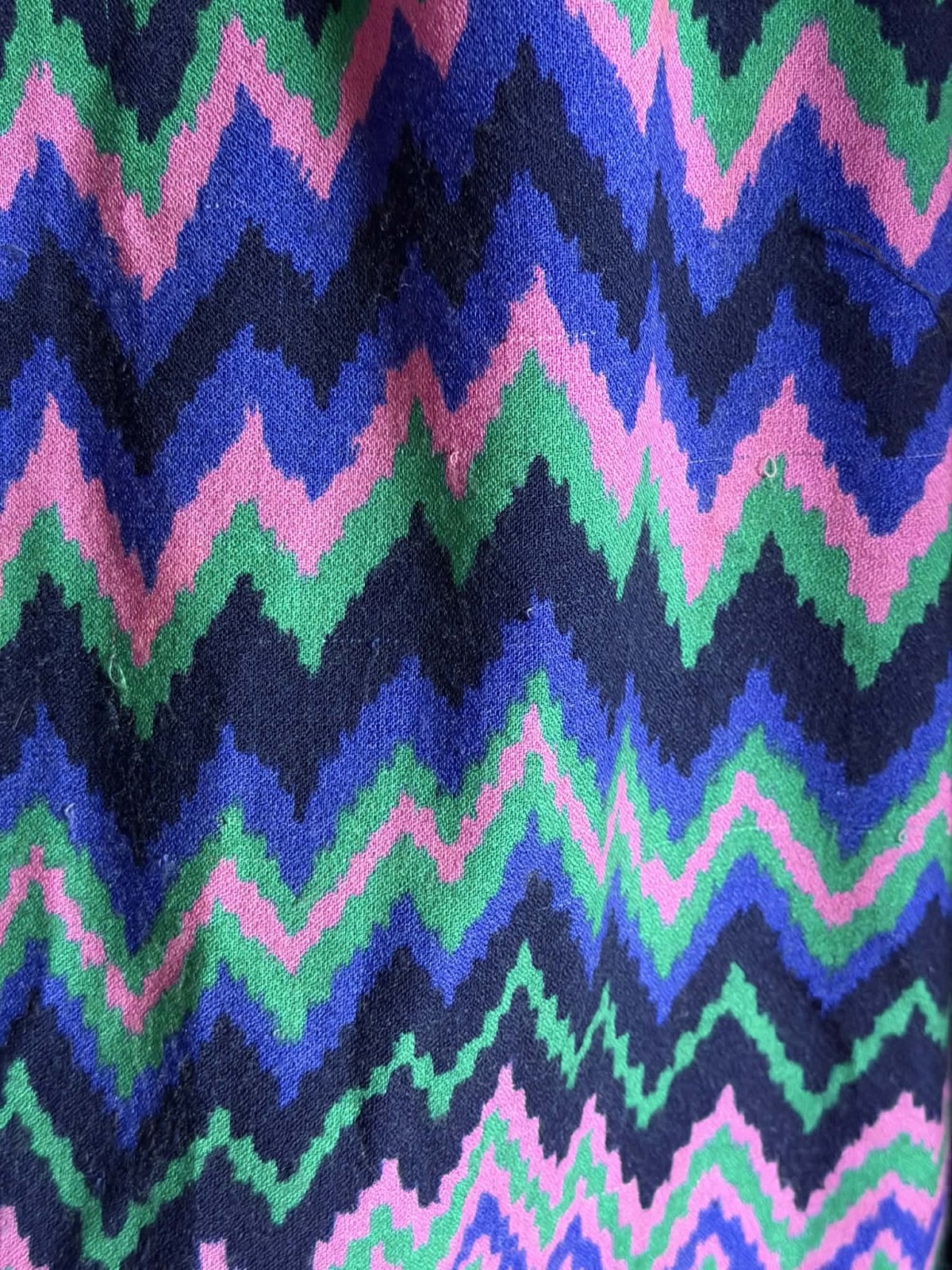 Early 1970s Mollie Parnis Boutique fit-and-flare chevron midi day dress — Small