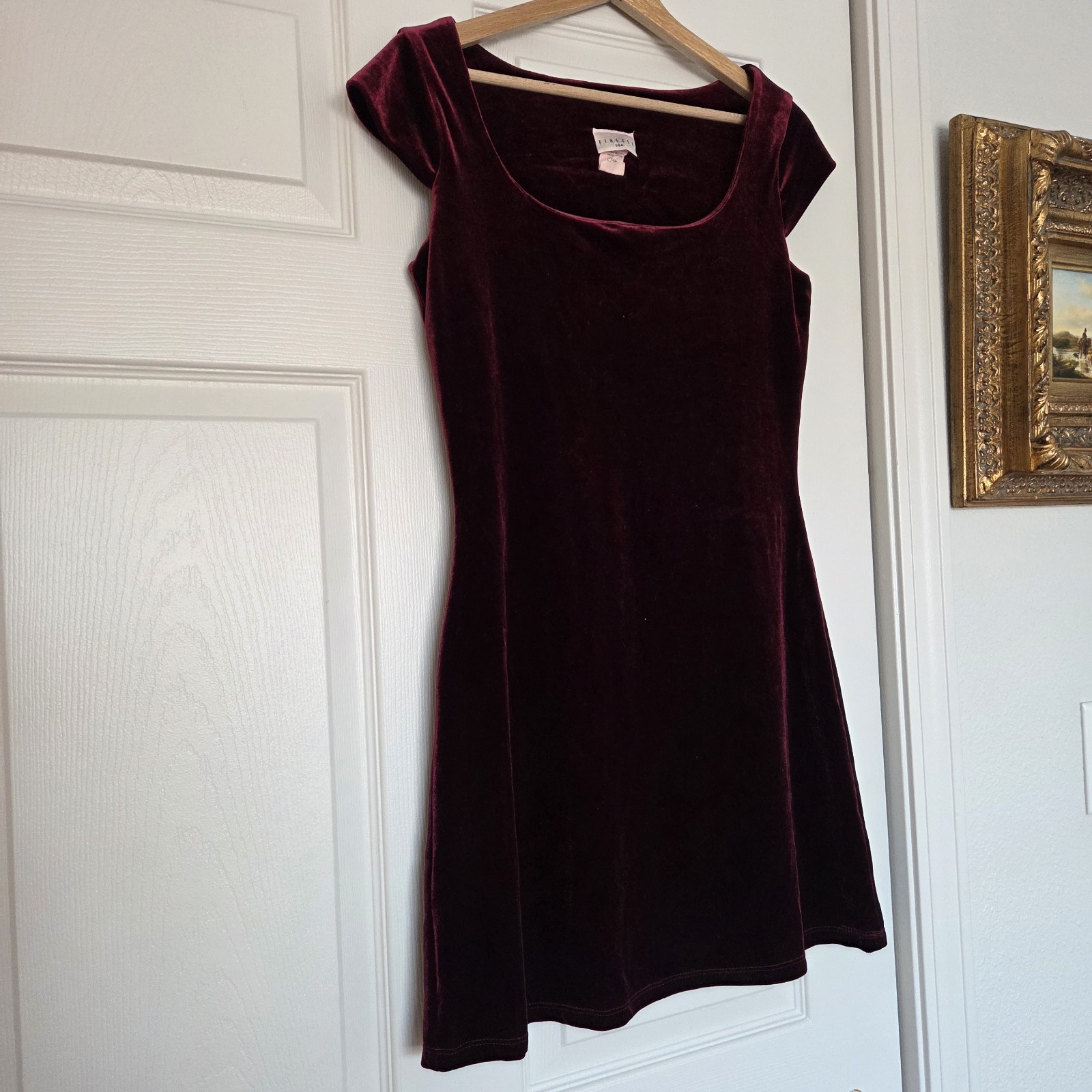 Sz Medium Vintage Finesse USA Y2K Burgandy Velvet Mini Dress 90s Cap Sleeves