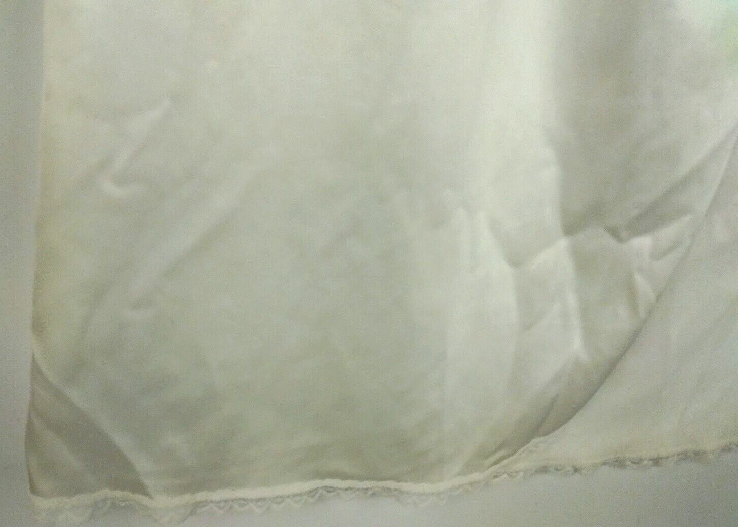Vassarette Ladies 100% Nylon White 25″ Long Half Slip Size M (63)