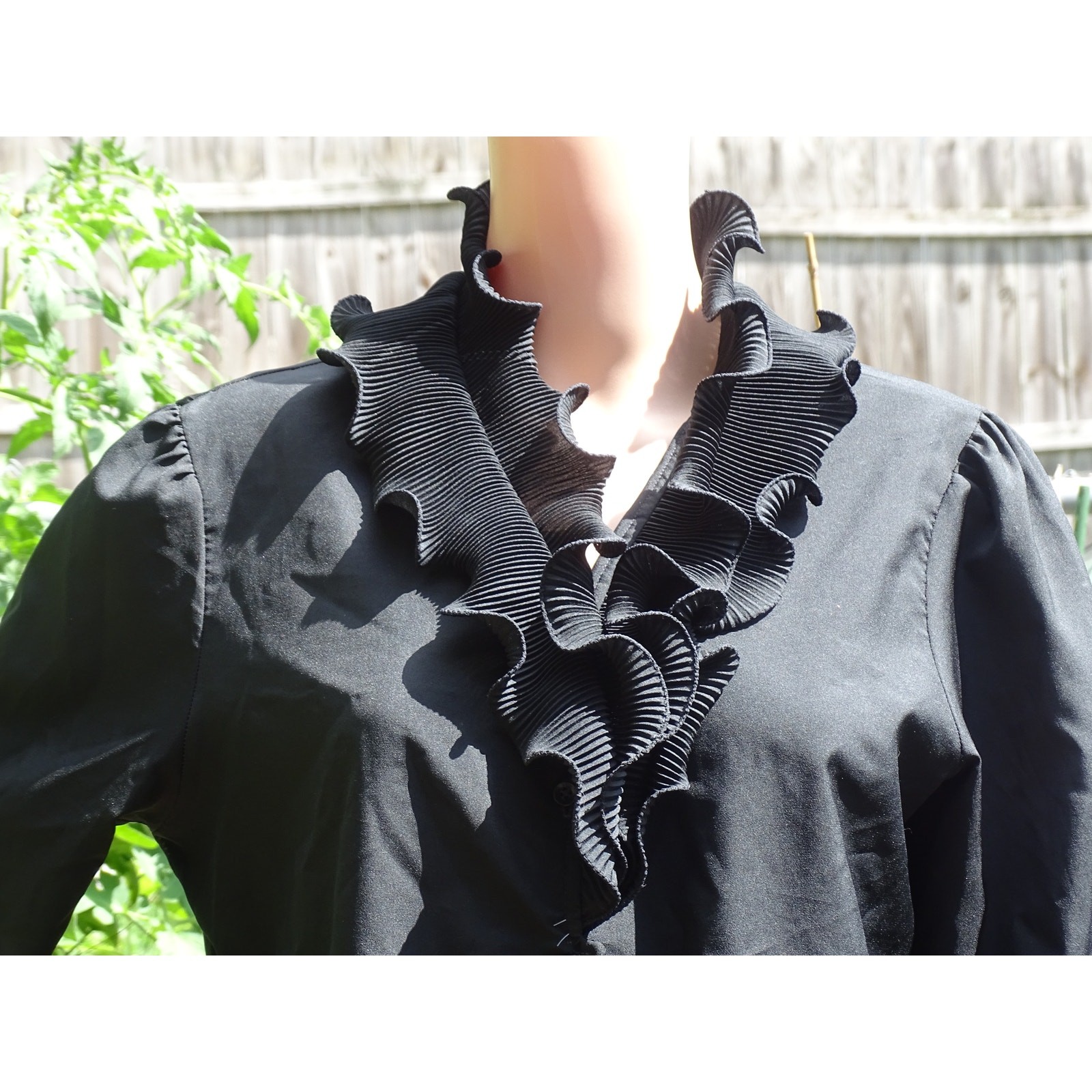 Rhoda Lee Vintage Black Ruffle Blouse Long Sleeve Button Up Gothic Victorian L