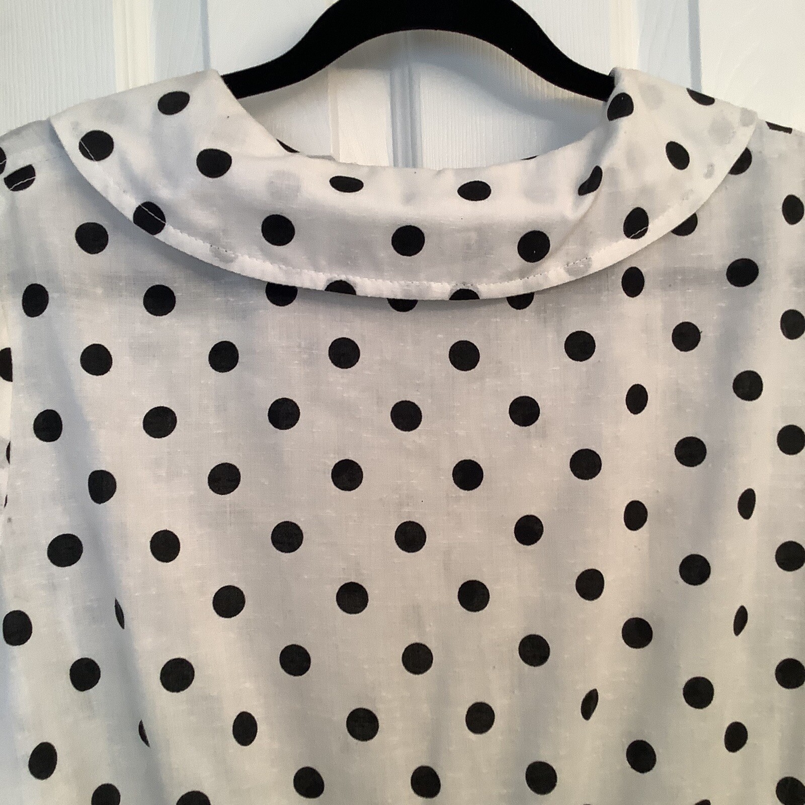 True Mid Century Classic. 60’s Vibe. Size 12+ Poka Dot Dress 49.00