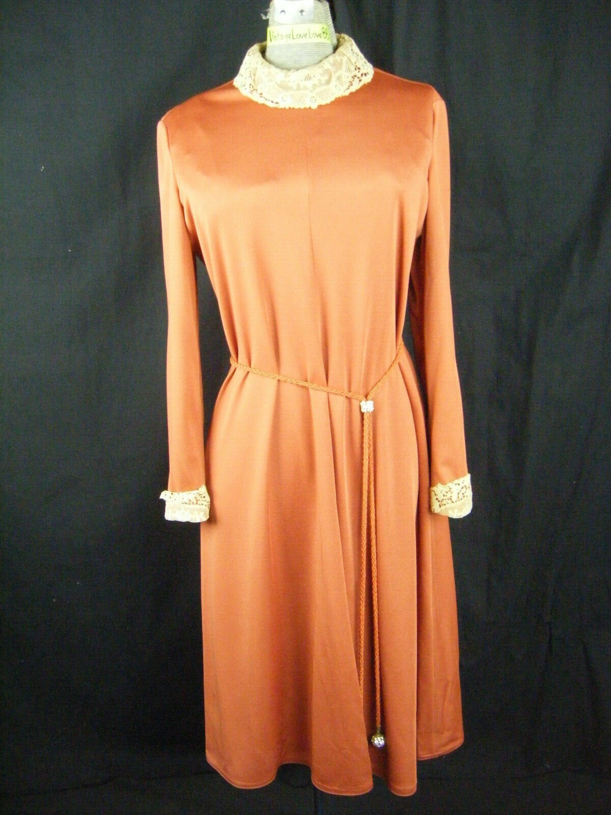 JAMES DAUGHERTY Vtg 70s Brown Knit Dress w/Antique Lace Collar & Cuffs-Bust 40/M