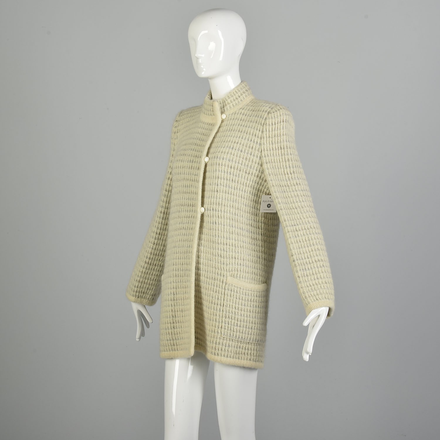 Medium 1980s Knit Cardigan Heavy Winter Sweater Jacket Asymmetric Coatigan VTG