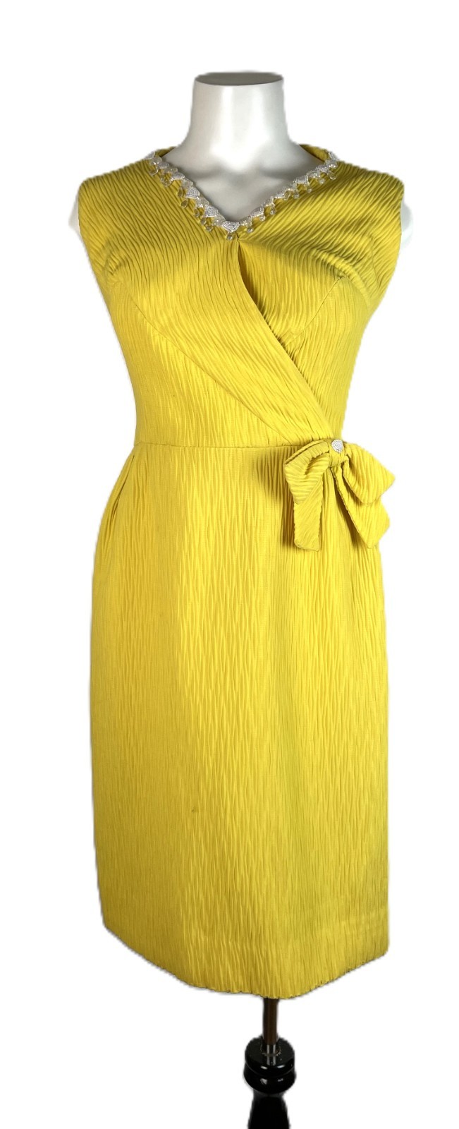 Vtg 60s Mod Canary Yellow CARNIVAL sheath dress + Bow and Appliques S 32″ Bust