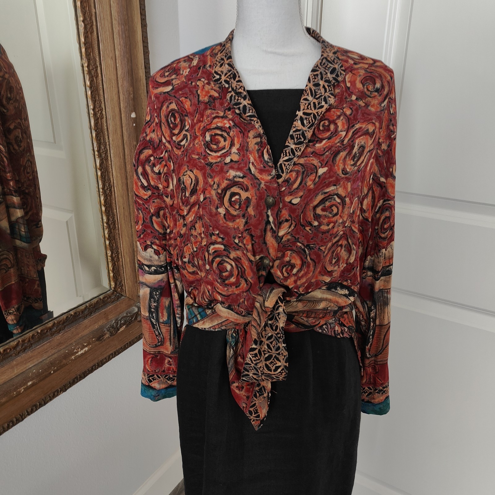 Carole Little Women’s 6 Blouse Vintage 80’s Muted Earth Tones Roses Cool Buttons