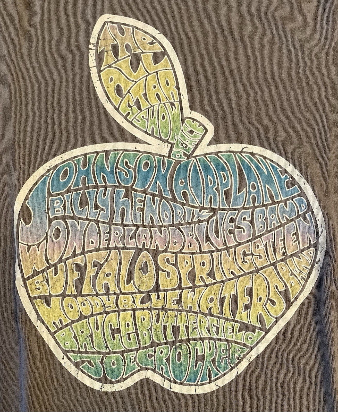 Vintage dELiA*s ‘Big Apple Road Tour’ T-Shirt – MEDIUM (Faded Brown) | Y2K
