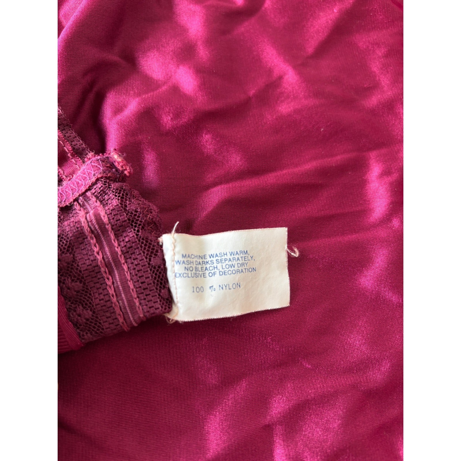 Vintage Flair Magenta Pink Lace Trim Half Slip ILGWU Made in USA Medium 4355