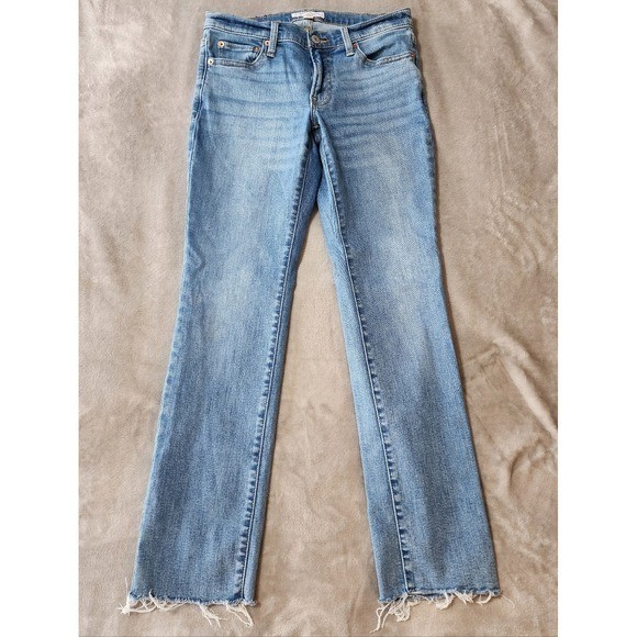 Lucky Brand Sweet Straight Mid Rise Raw Hem 2/26 Blue